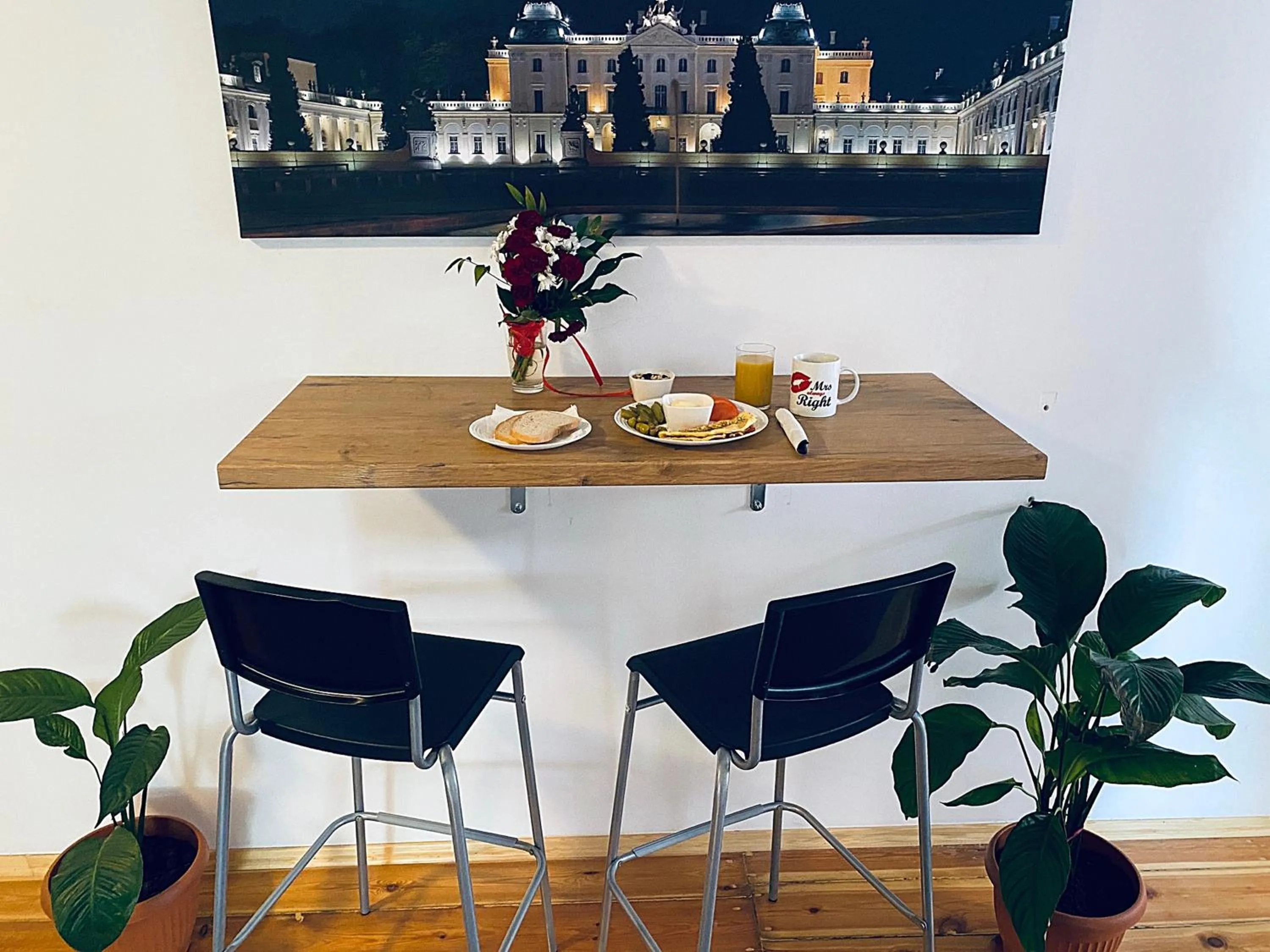 Dining area in Hostel Białystok Centrum