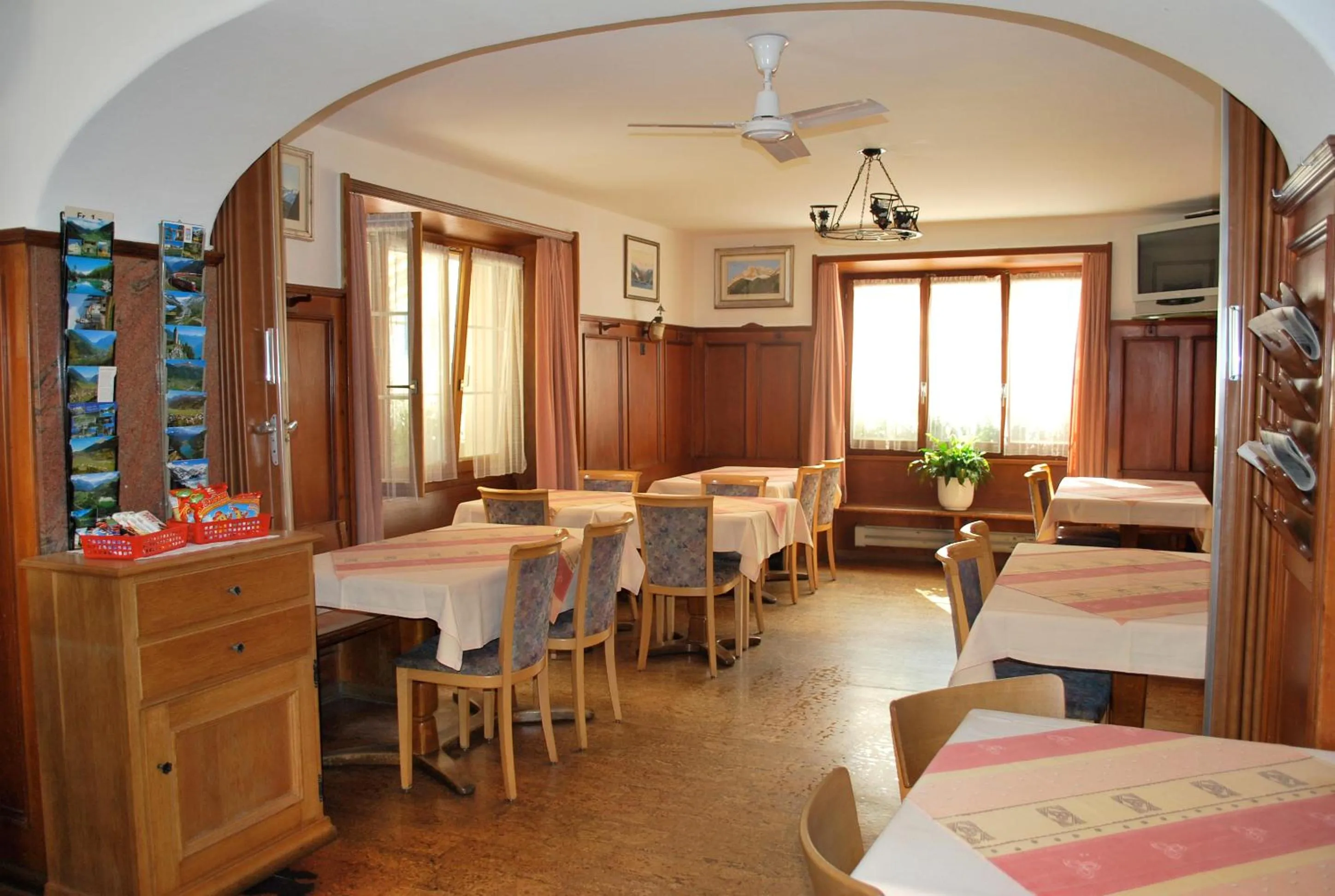 Restaurant/places to eat in Pensione Capelli