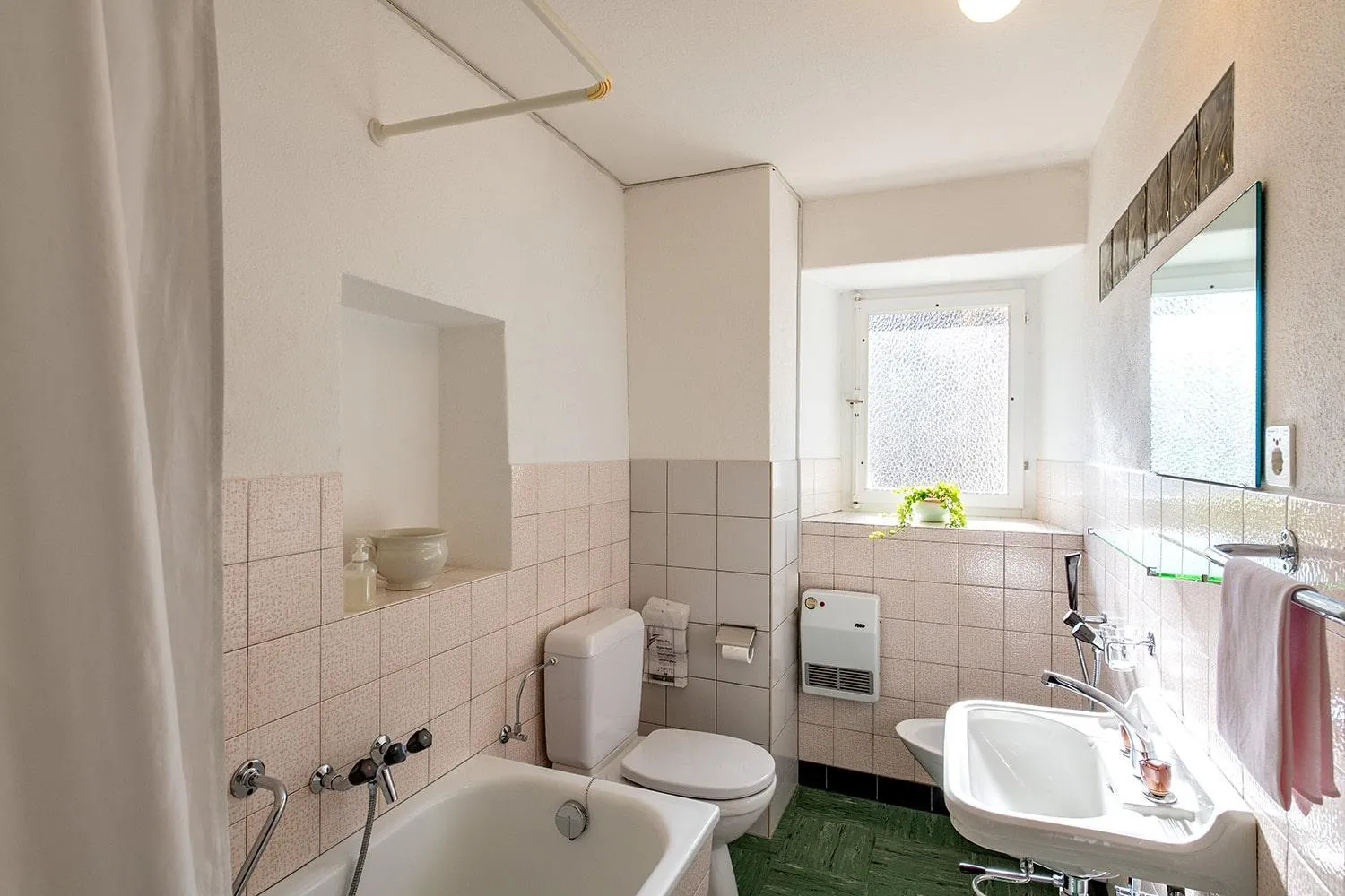 Toilet in Pensione Capelli