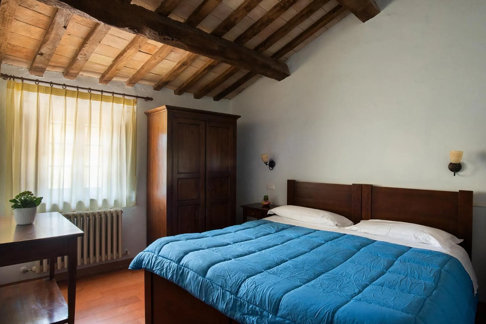 Apartment with Mountain View - single occupancy in Agriturismo Sacchiafarm
