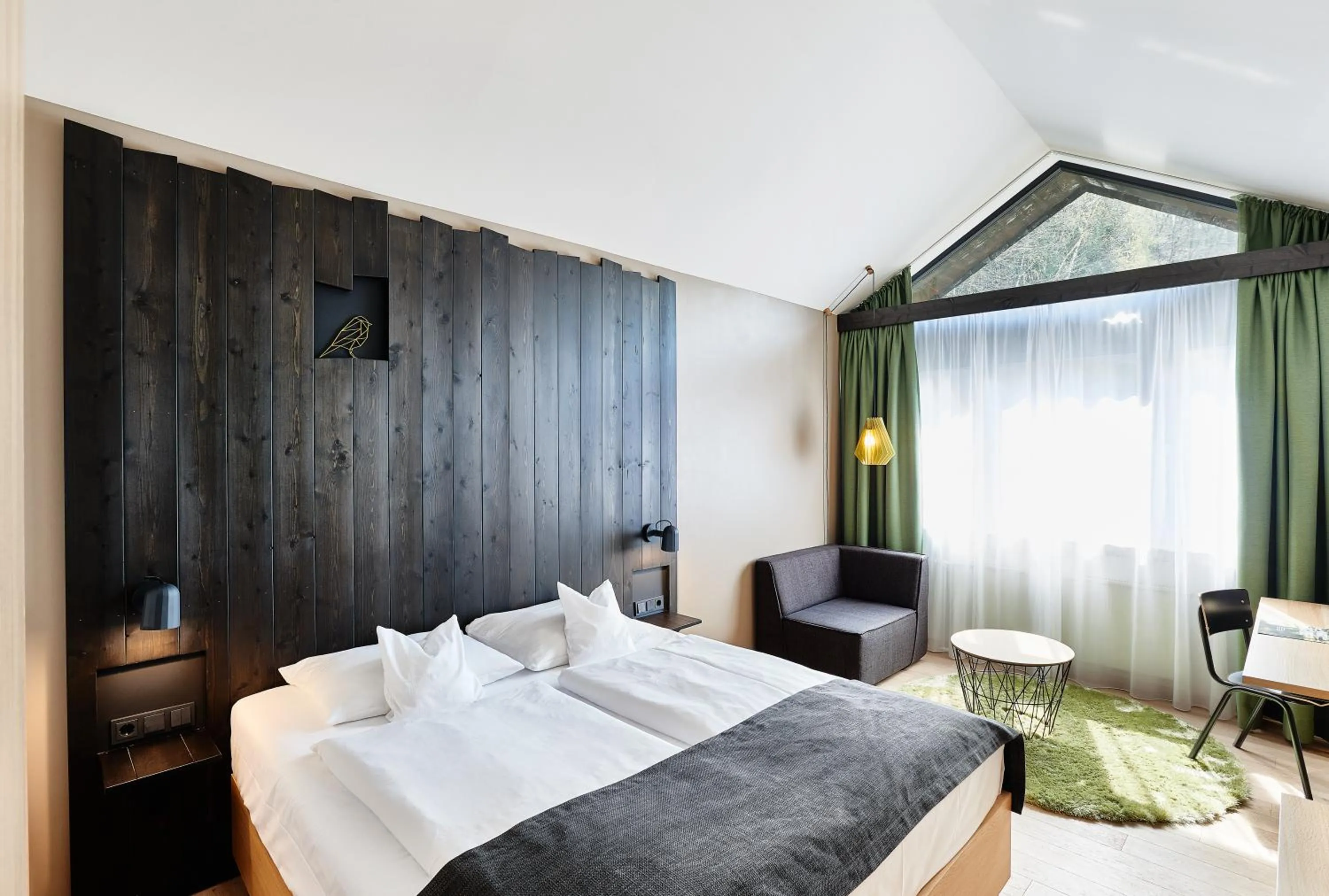 Photo of the whole room, Bed in Hotel Zugbrücke Grenzau GmbH