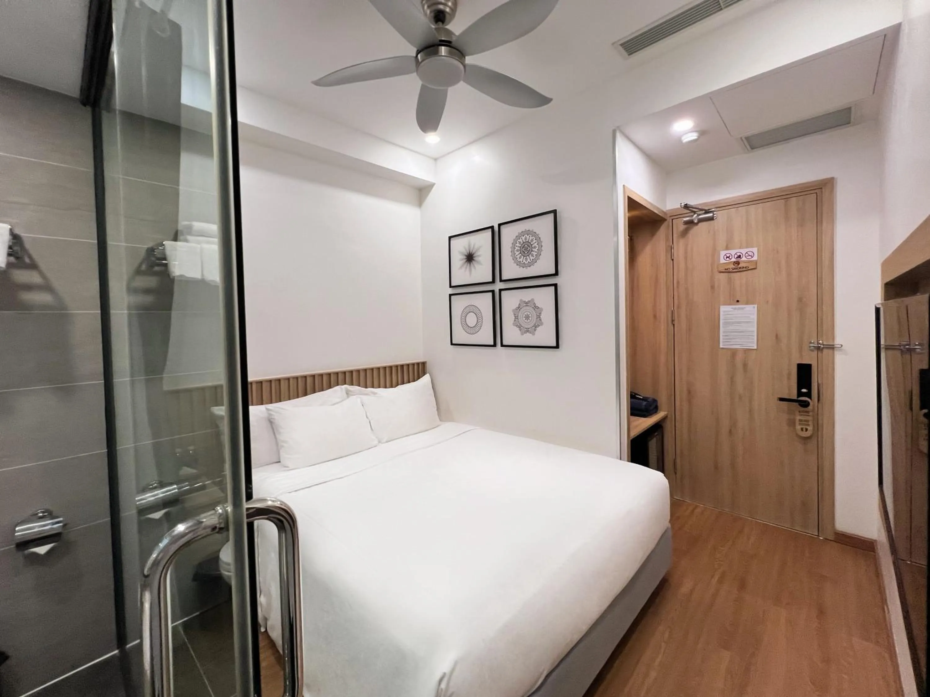 Bedroom, Bed in Ann Hotel & Spa Khem Beach PQ