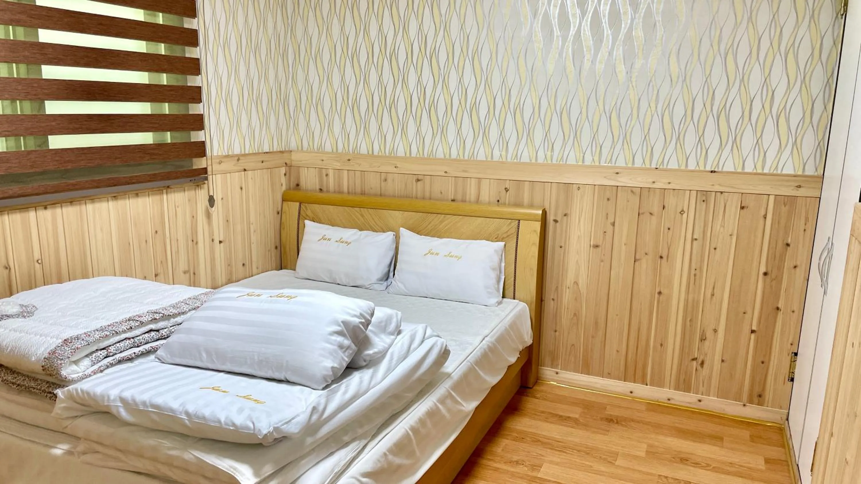 Bed in Gurye Junsung Resort
