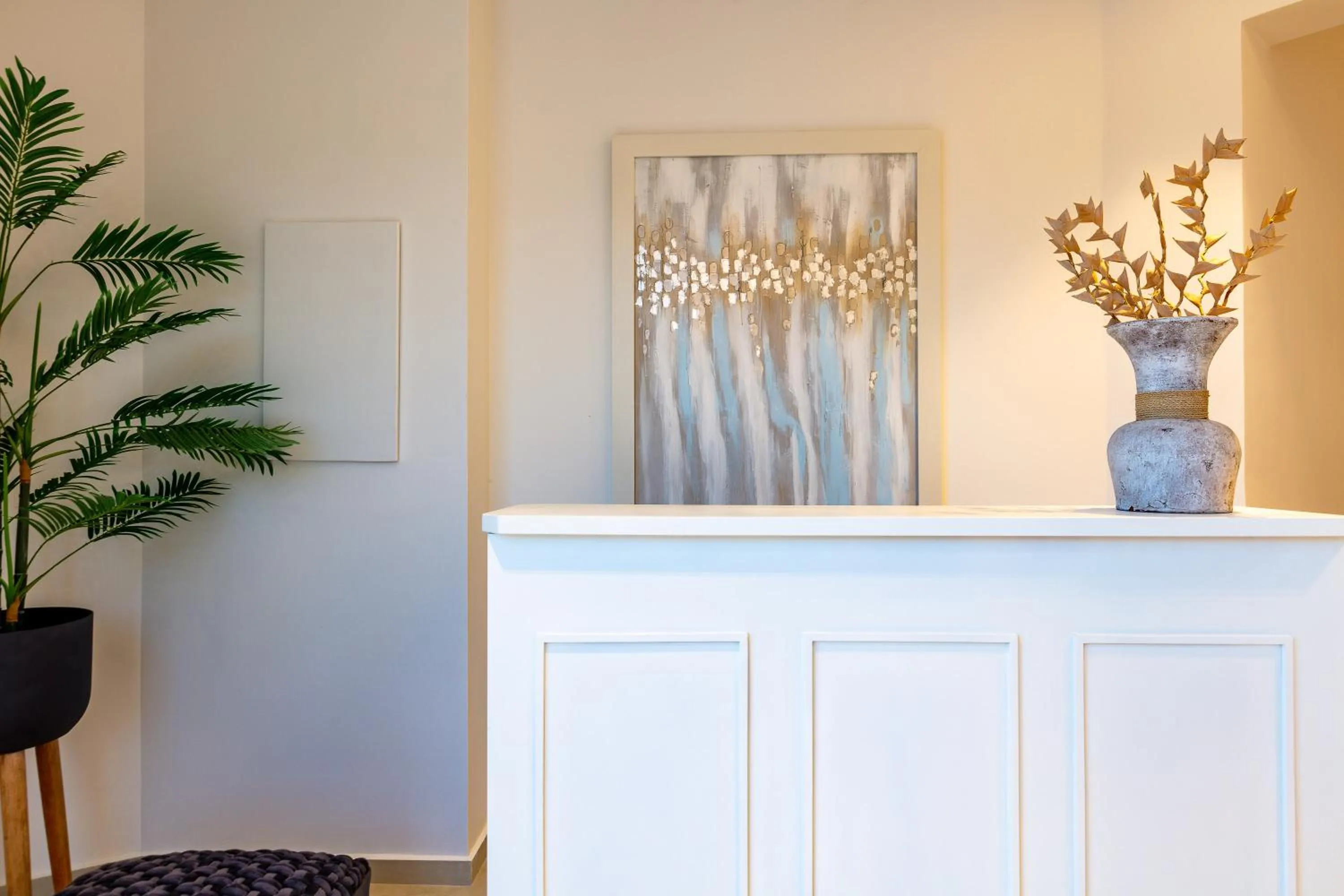 Lobby or reception in Pinelopi Beach Suites