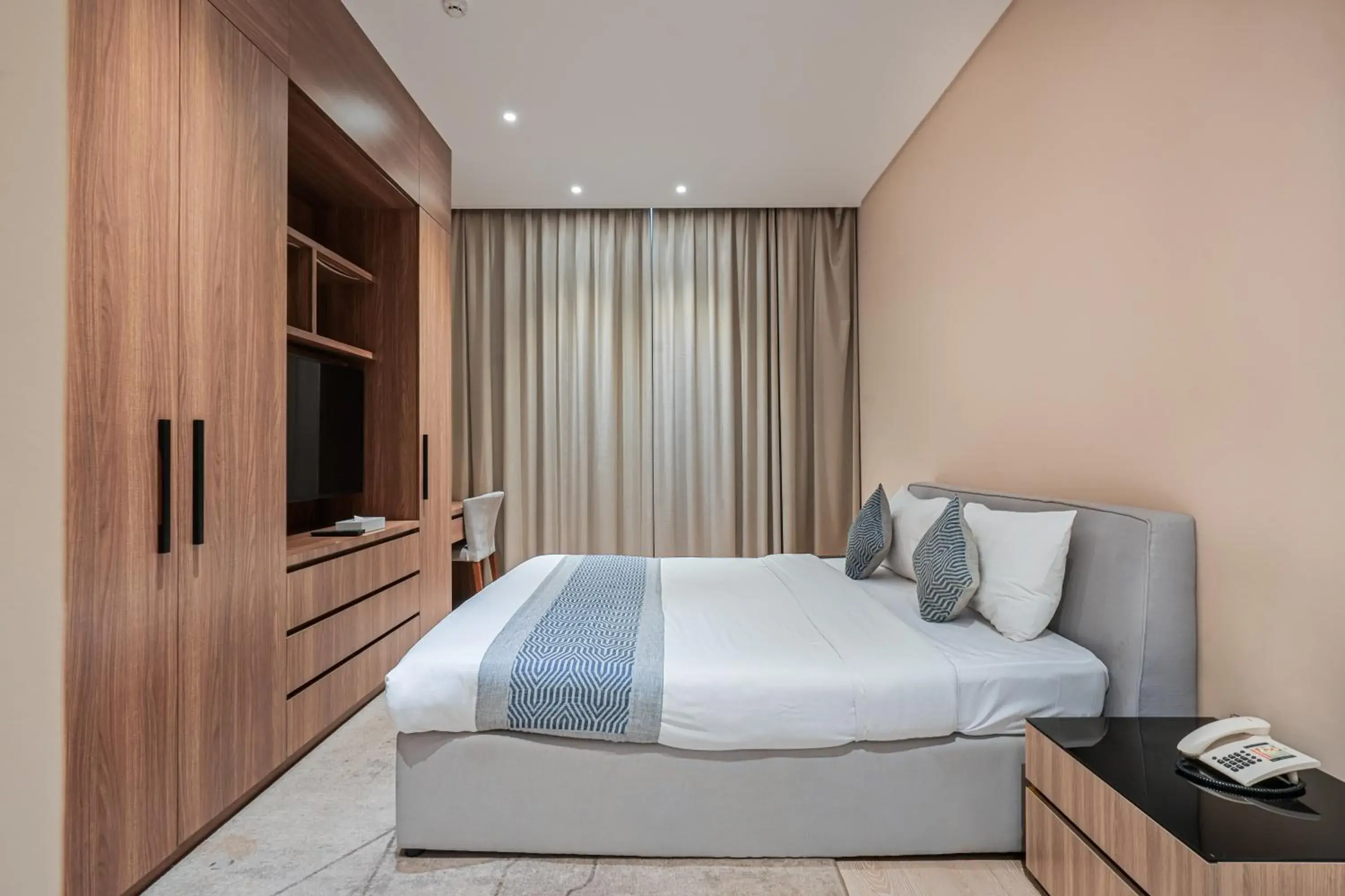 Junior Suite with Balcony in Eden Garden Hotel Apartment Junior Suite with Balcony in Eden Garden Hotel Apartment