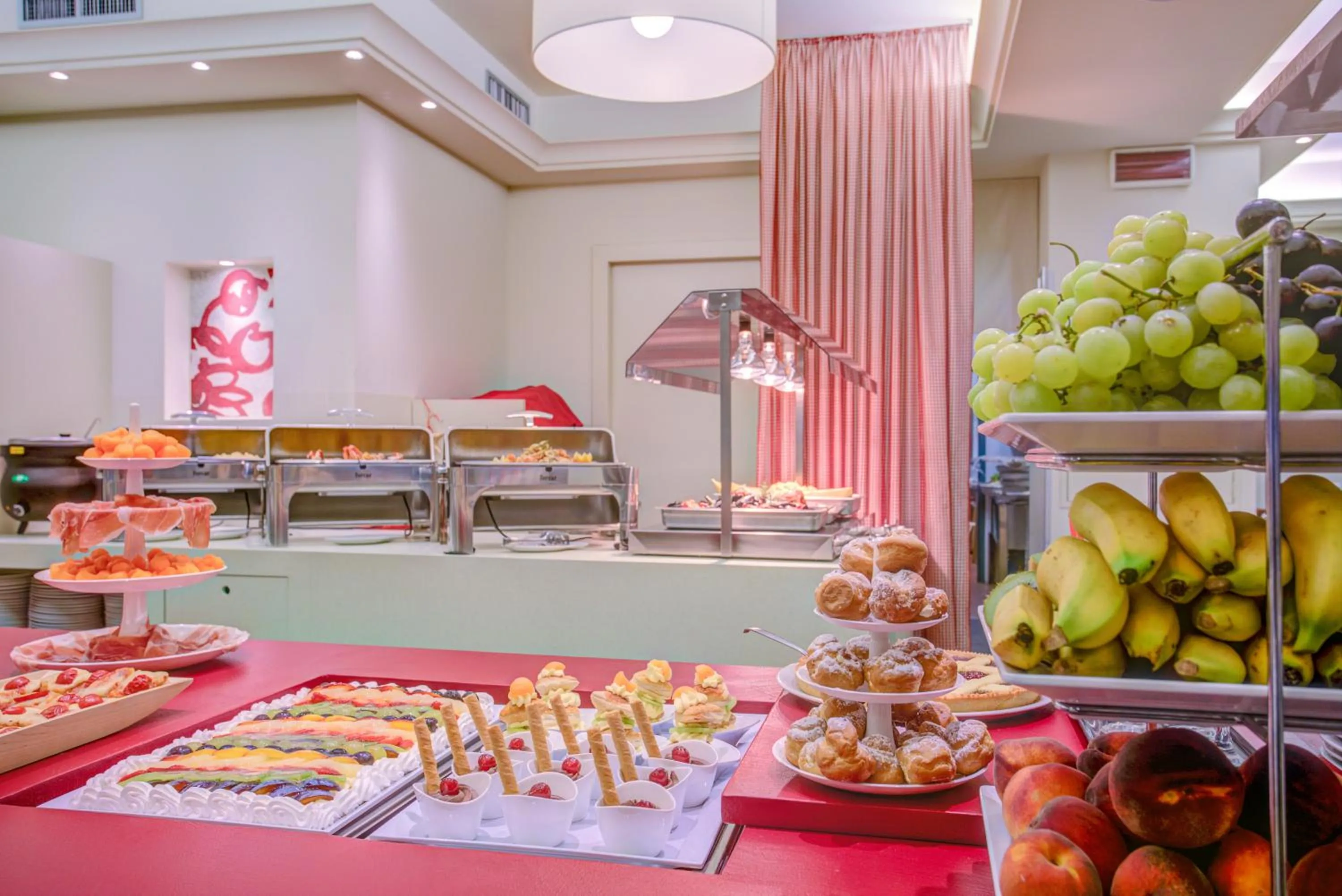 Food and drinks in Hotel La Fenice