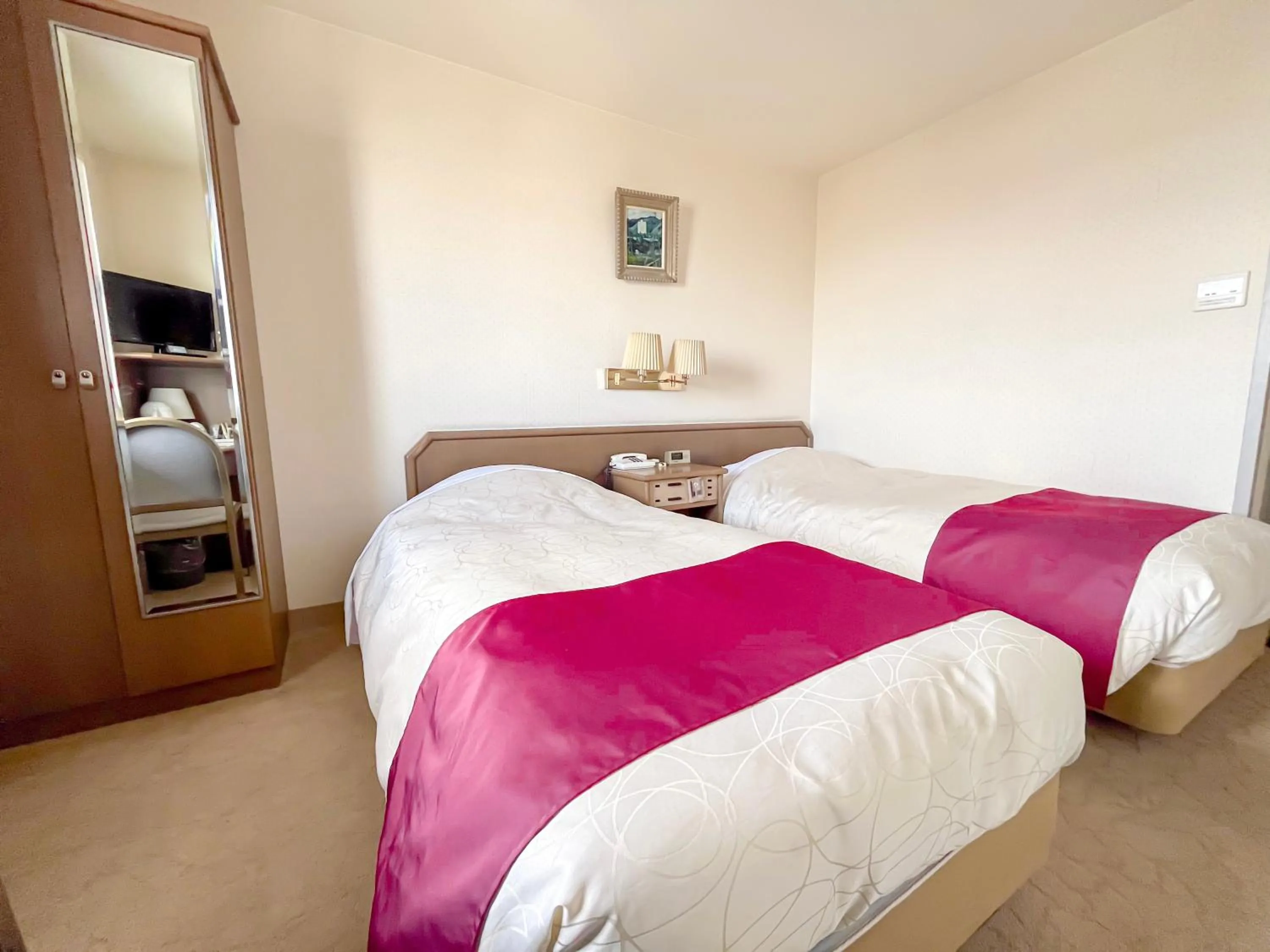 Bed in Hachinohe Plaza Hotel