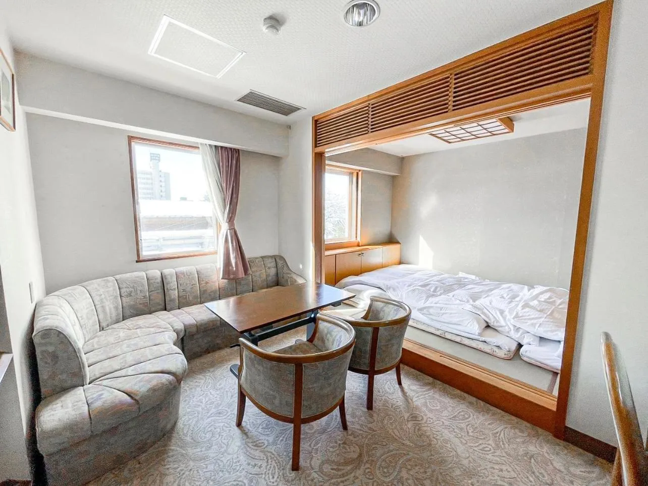 Bed in Hachinohe Plaza Hotel