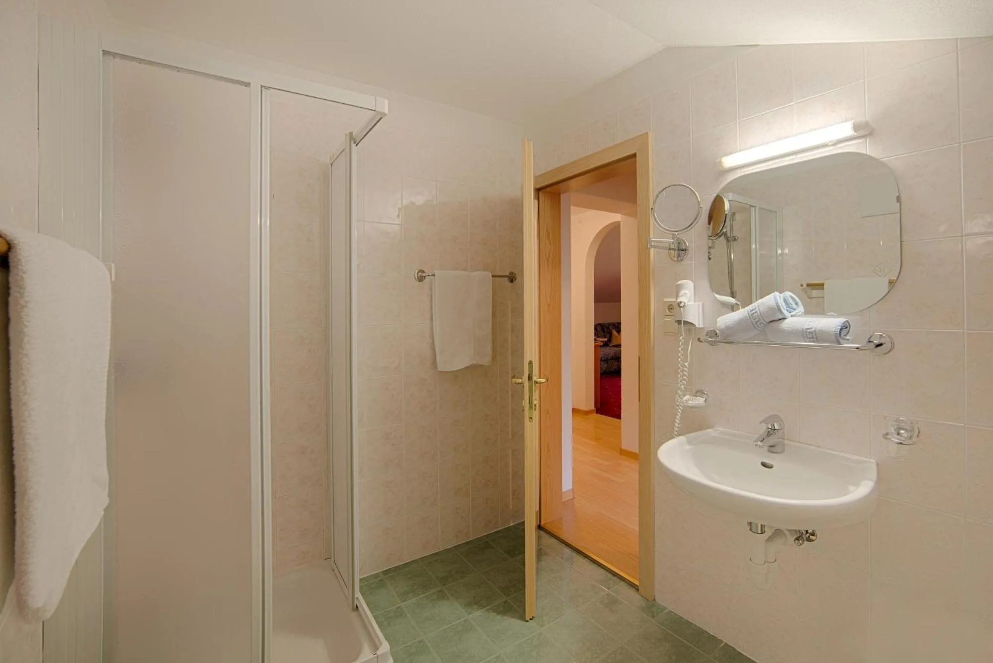 Bathroom in Oberjahrl