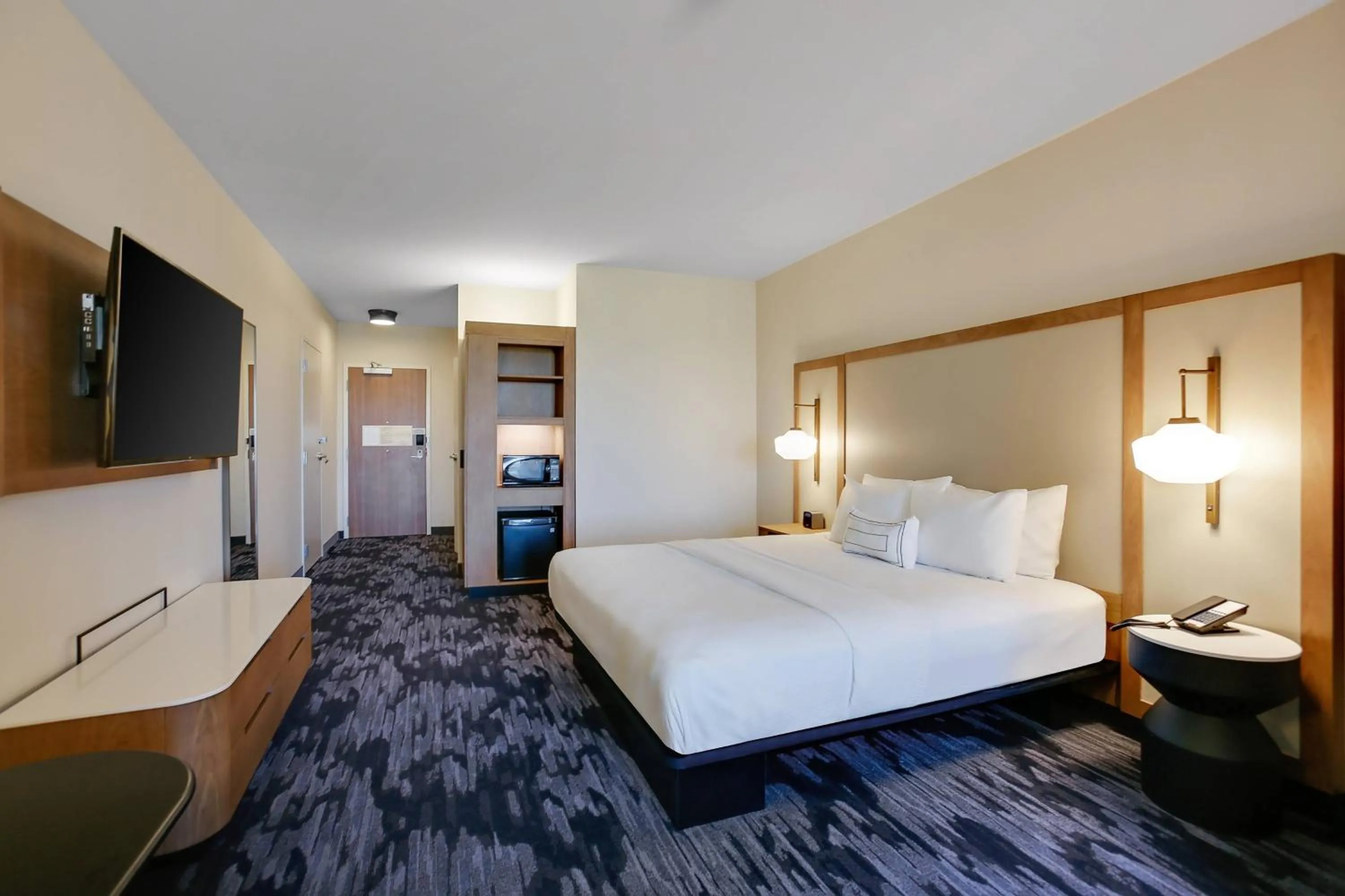 Bedroom, Bed in Fairfield Inn & Suites Bardstown