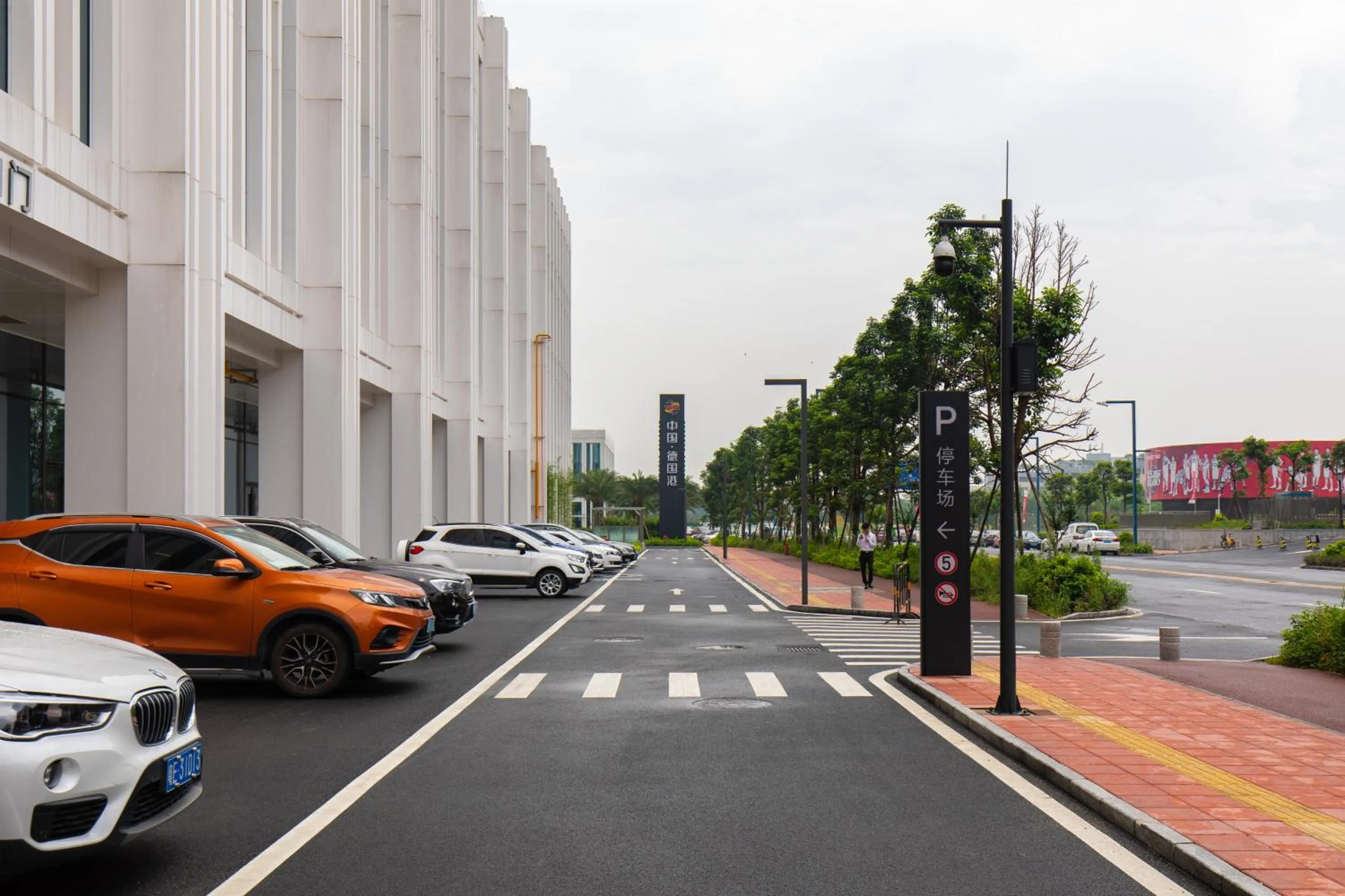 Property building in Foshan Laide Apartment