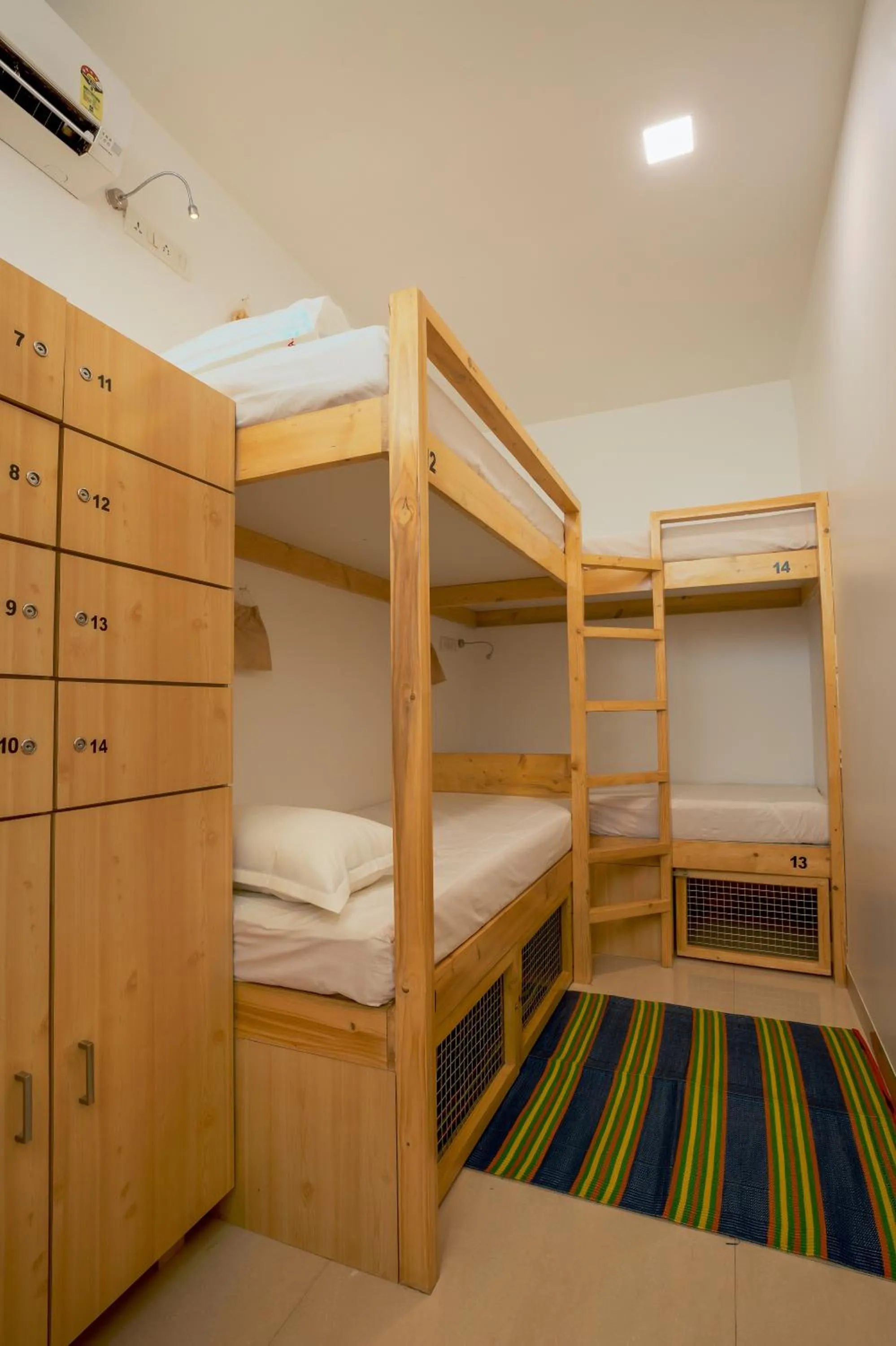 bunk bed, Bed in Nap Manor Hostels