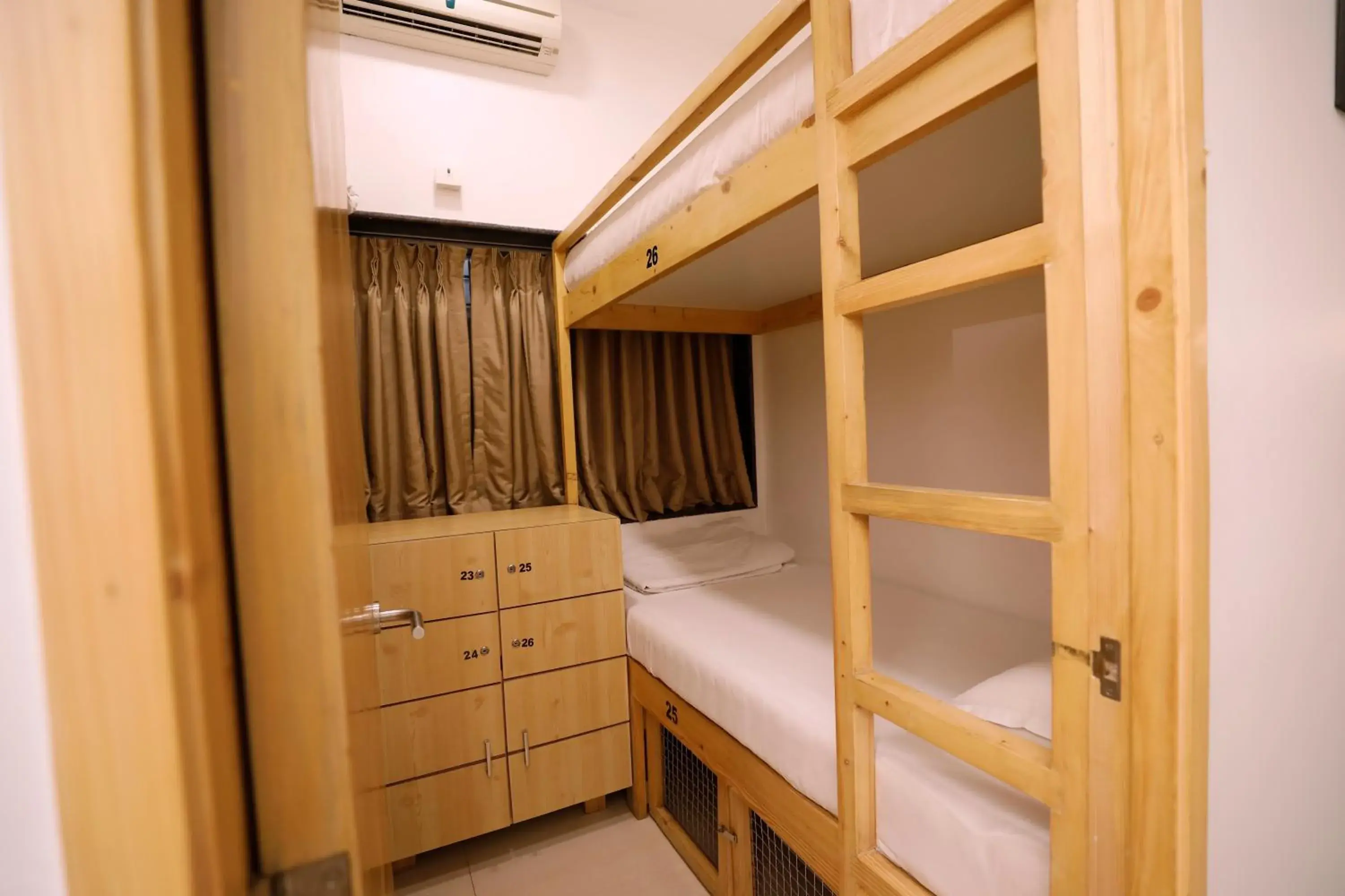 Bed in 4-Bed Mixed (Mini) - Dormitory Room in Nap Manor Hostels Bed in 4-Bed Mixed (Mini) - Dormitory Room in Nap Manor Hostels