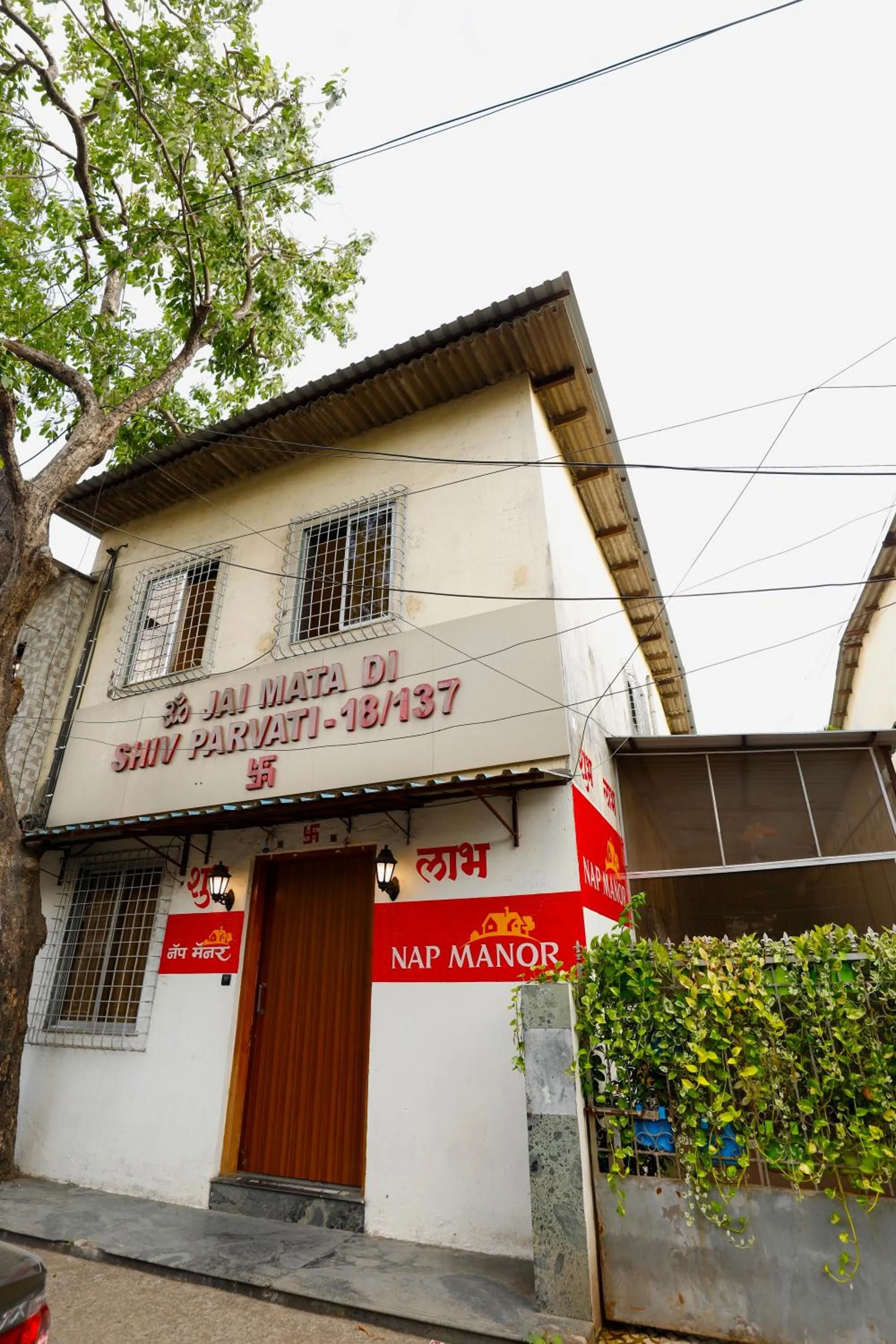 Property building in Nap Manor Hostels