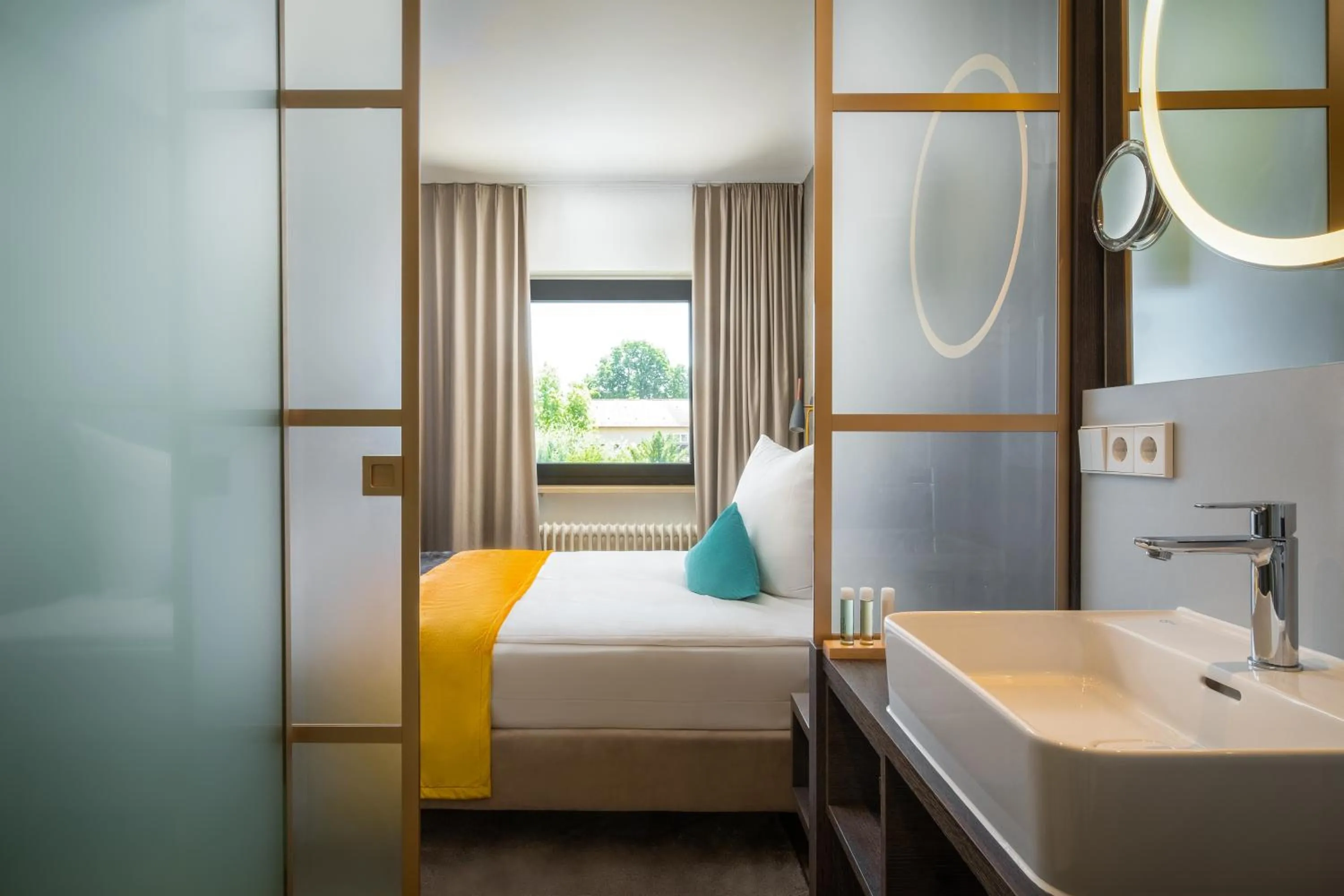 Patio, Bed in Hetzel Hotel Stuttgart