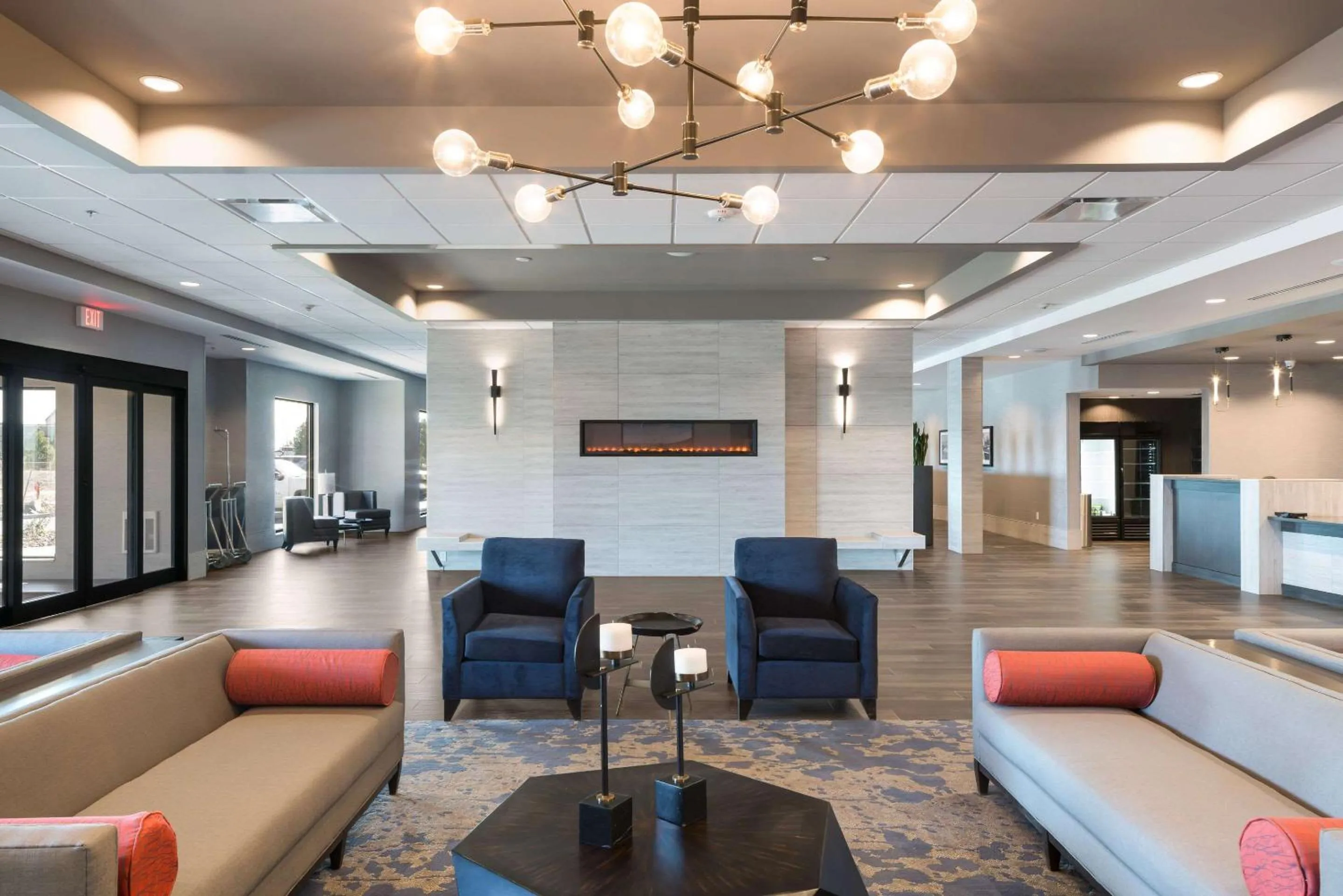 Lobby or reception in Comfort Suites Kennewick at Southridge