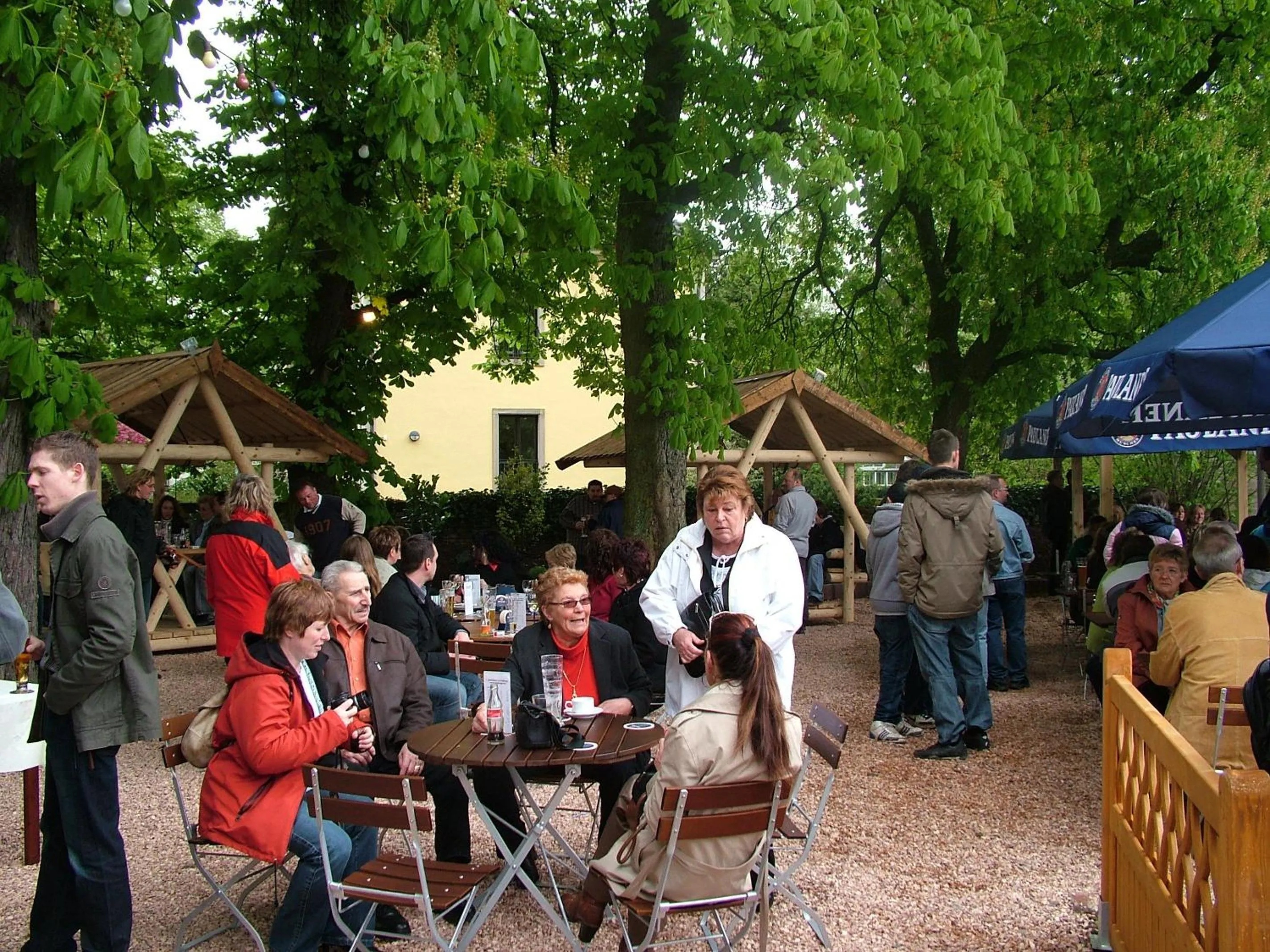 group of guests in Otto's Parkhotel Saarlouis