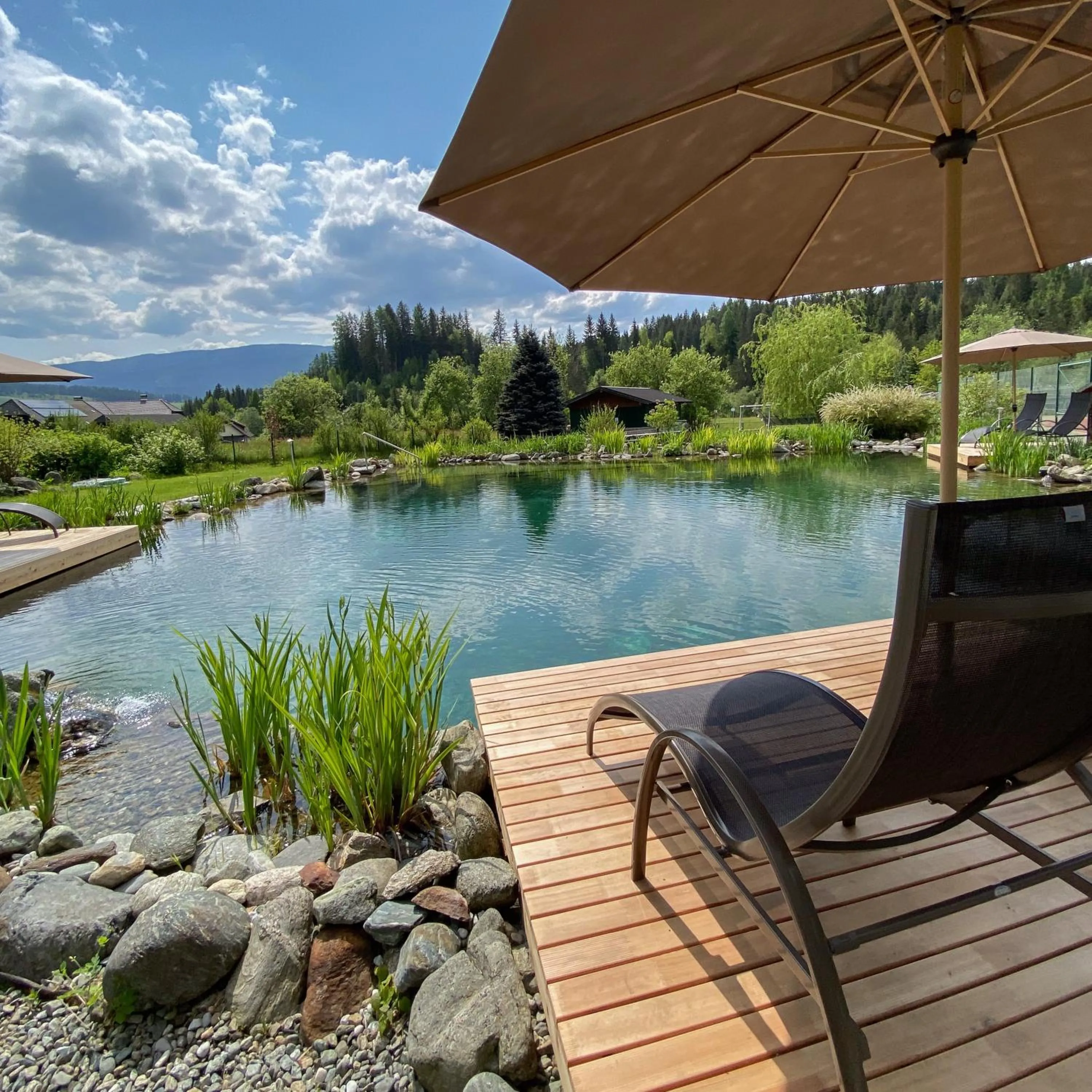 Garden in Gasthof Hotel Andlwirt