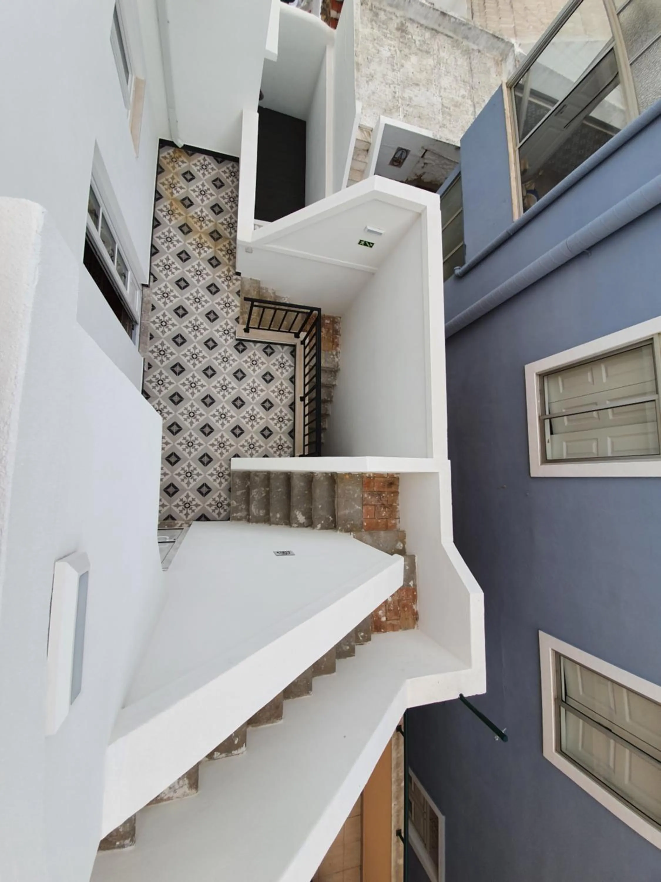 Patio in Inn Faro - Casa Amarela - Guest House