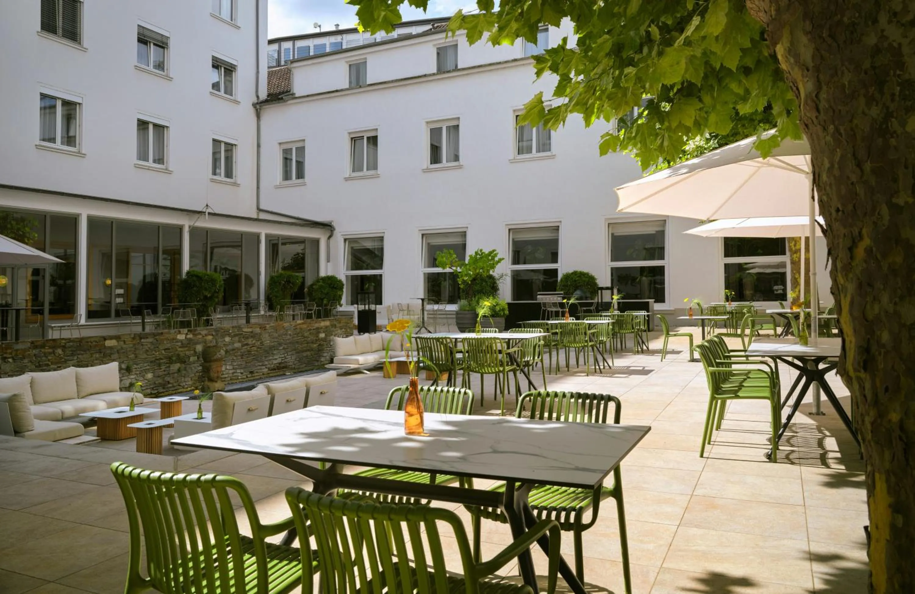 Balcony/Terrace in Hotel Mannheimer Hof - Leonardo Limited Edition