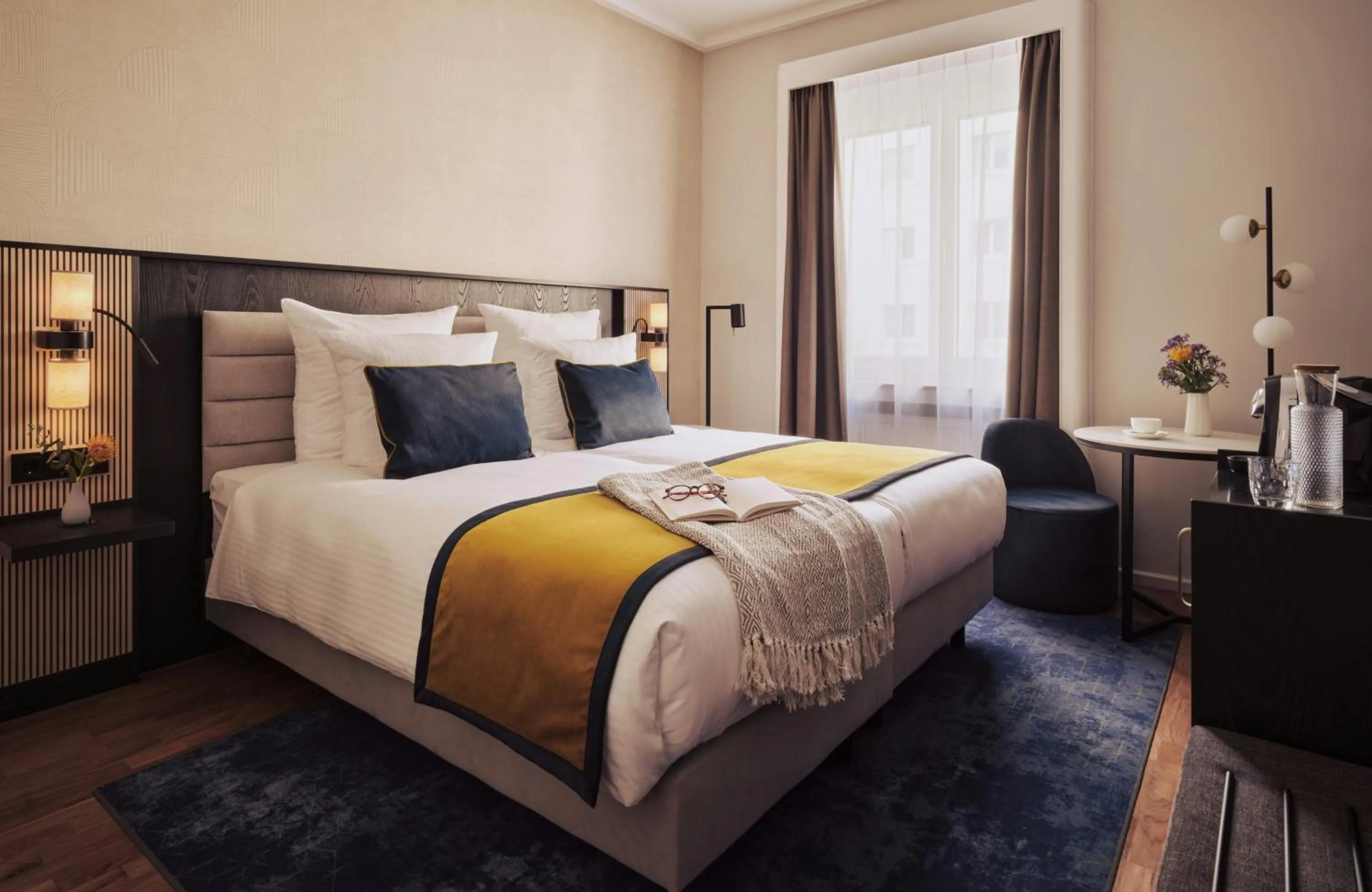 Photo of the whole room, Bed in Hotel Mannheimer Hof - Leonardo Limited Edition