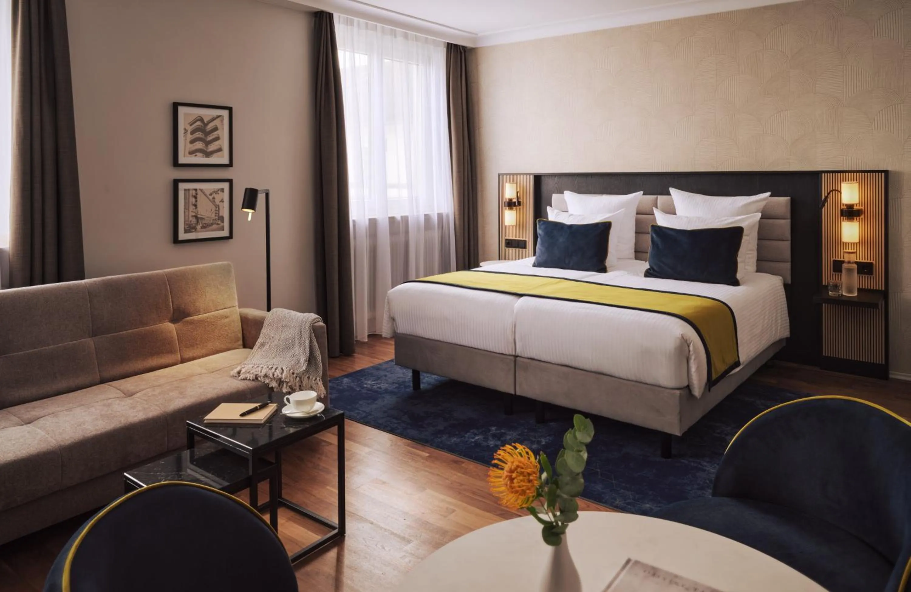 Photo of the whole room, Bed in Hotel Mannheimer Hof - Leonardo Limited Edition