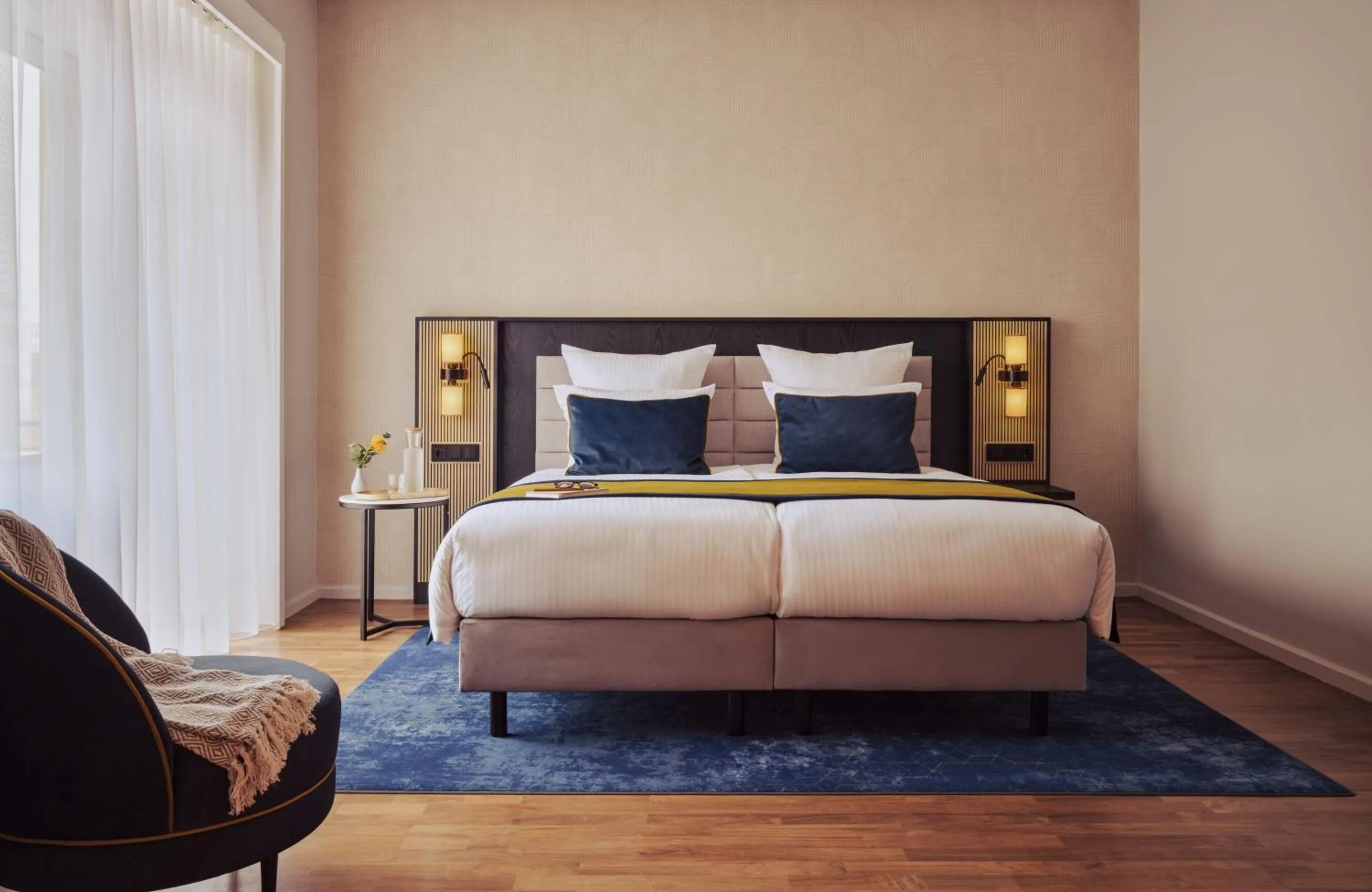 Bedroom, Bed in Hotel Mannheimer Hof - Leonardo Limited Edition