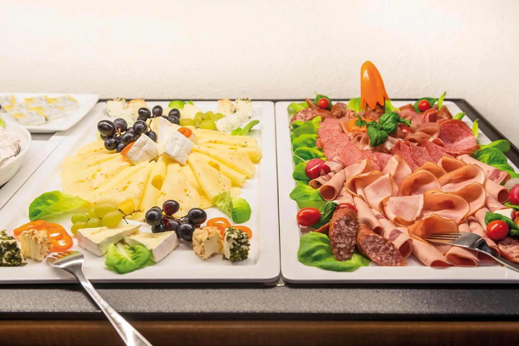 Buffet breakfast in Hotel Altes Brauhaus garni