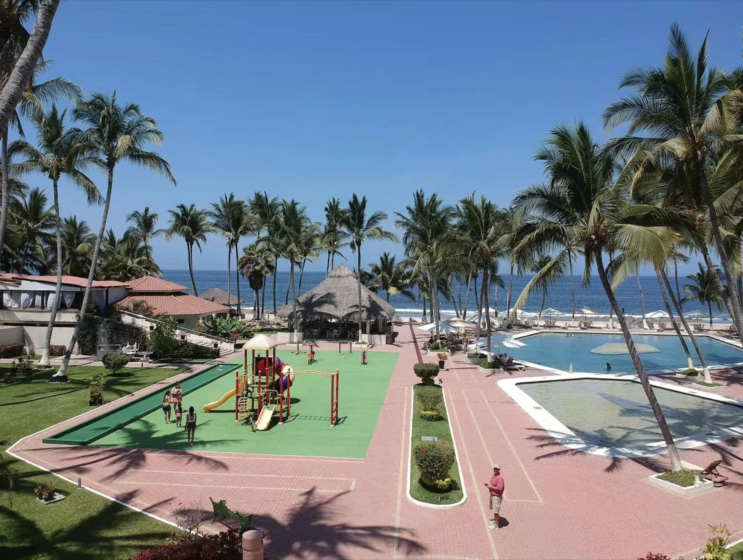 Day in Marina Suites by Andiani Travel