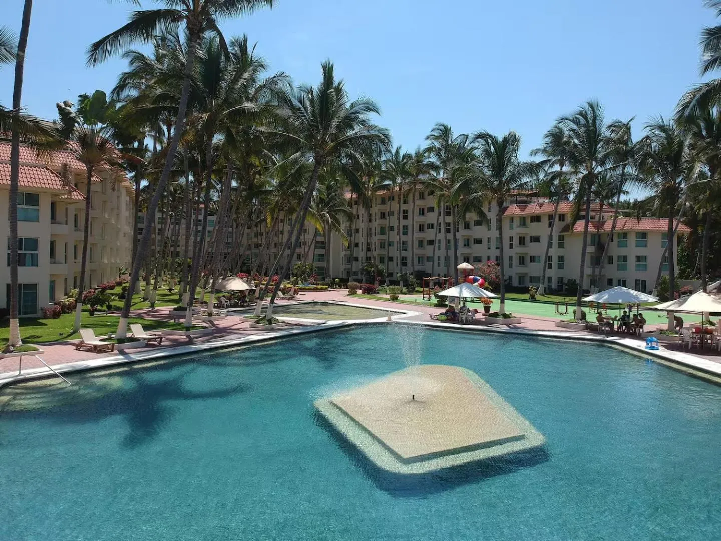 Day in Marina Suites by Andiani Travel