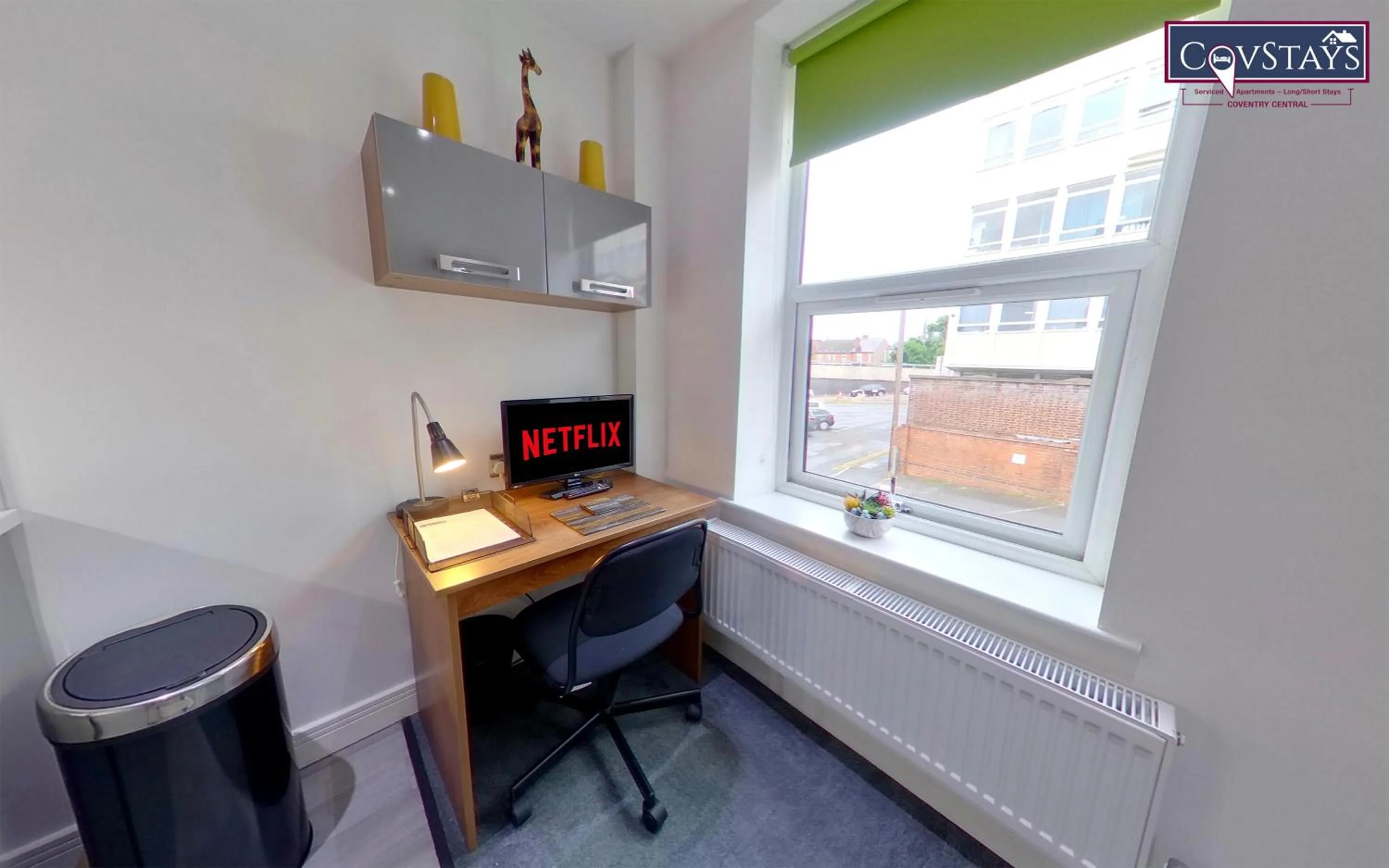 Victoria House - Deluxe Studios in Coventry City Centre, free parking, by COVSTAYS