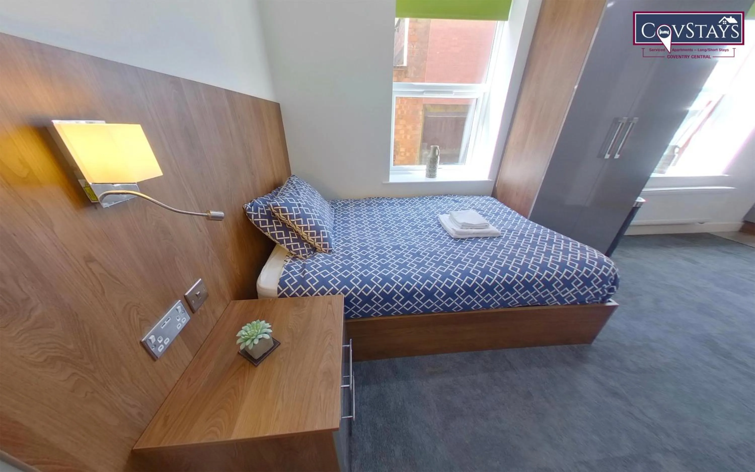 Bed in Victoria House - Deluxe Studios in Coventry City Centre, free parking, by COVSTAYS