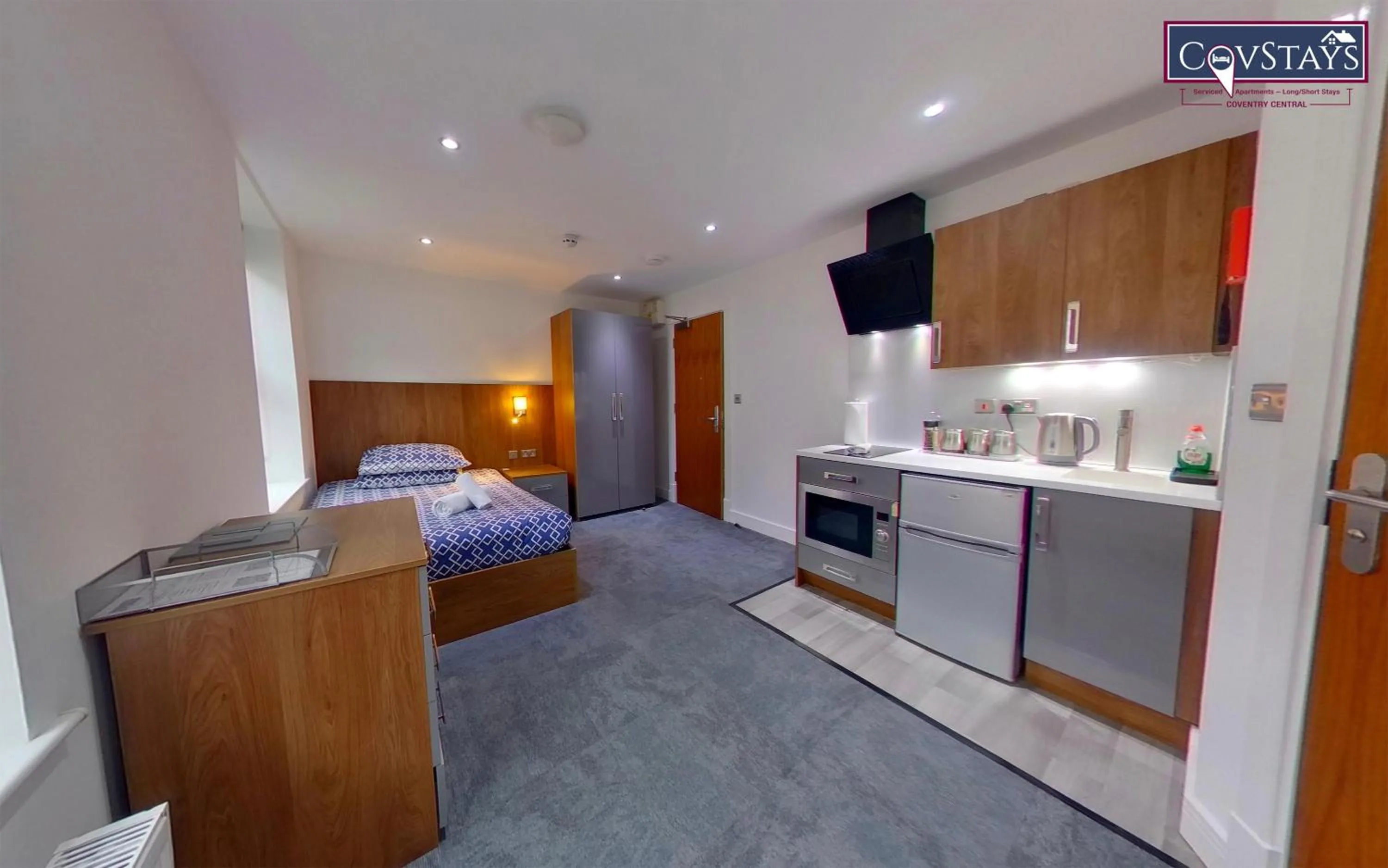 Bed in Victoria House - Deluxe Studios in Coventry City Centre, free parking, by COVSTAYS