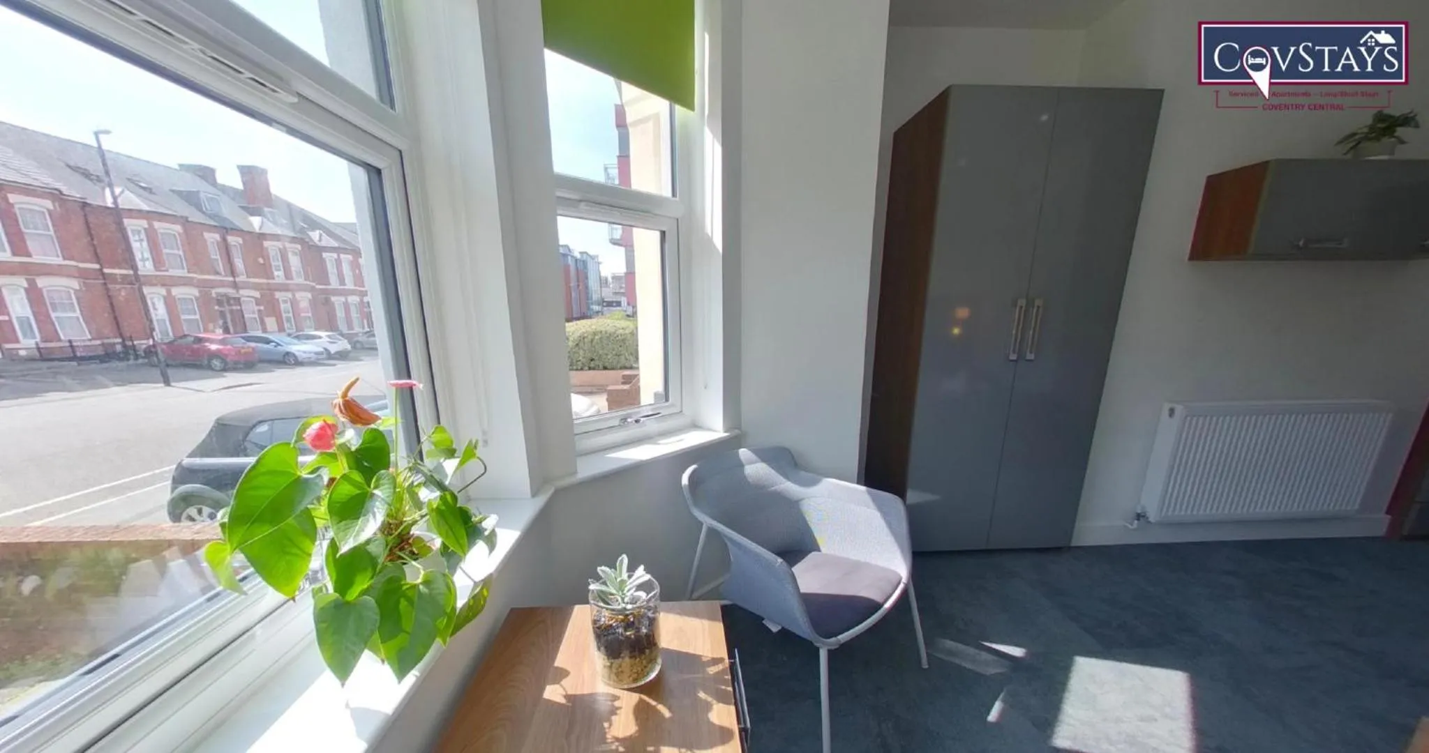 Victoria House - Deluxe Studios in Coventry City Centre, free parking, by COVSTAYS