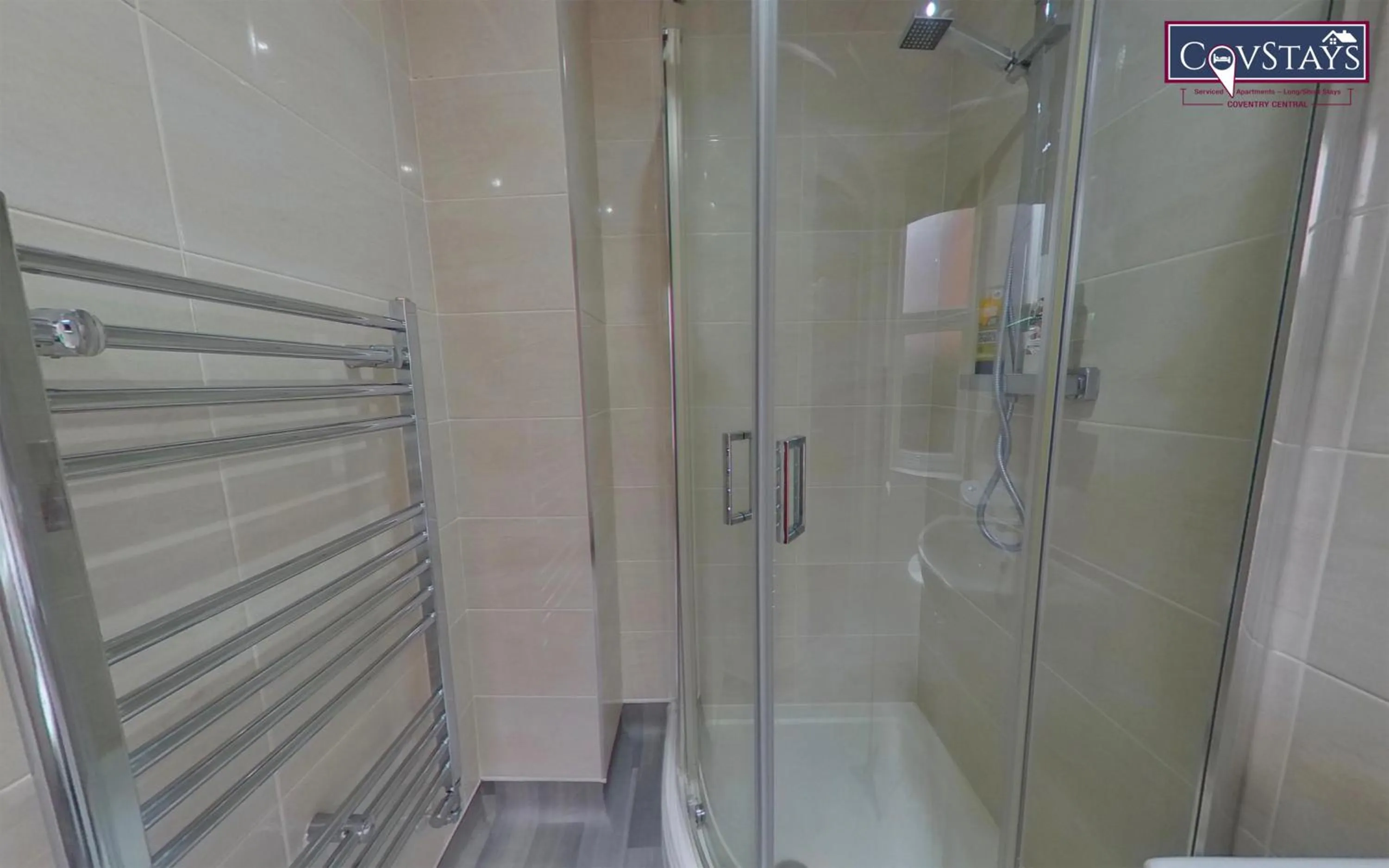 Victoria House - Deluxe Studios in Coventry City Centre, free parking, by COVSTAYS