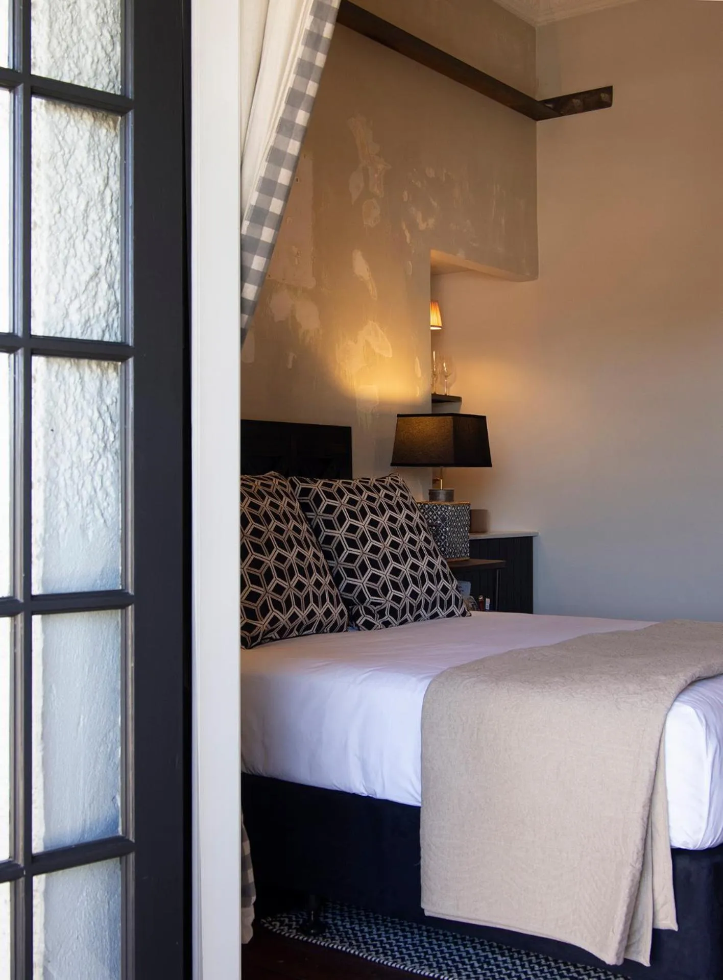 Balcony/Terrace, Bed in The Convent Hotel