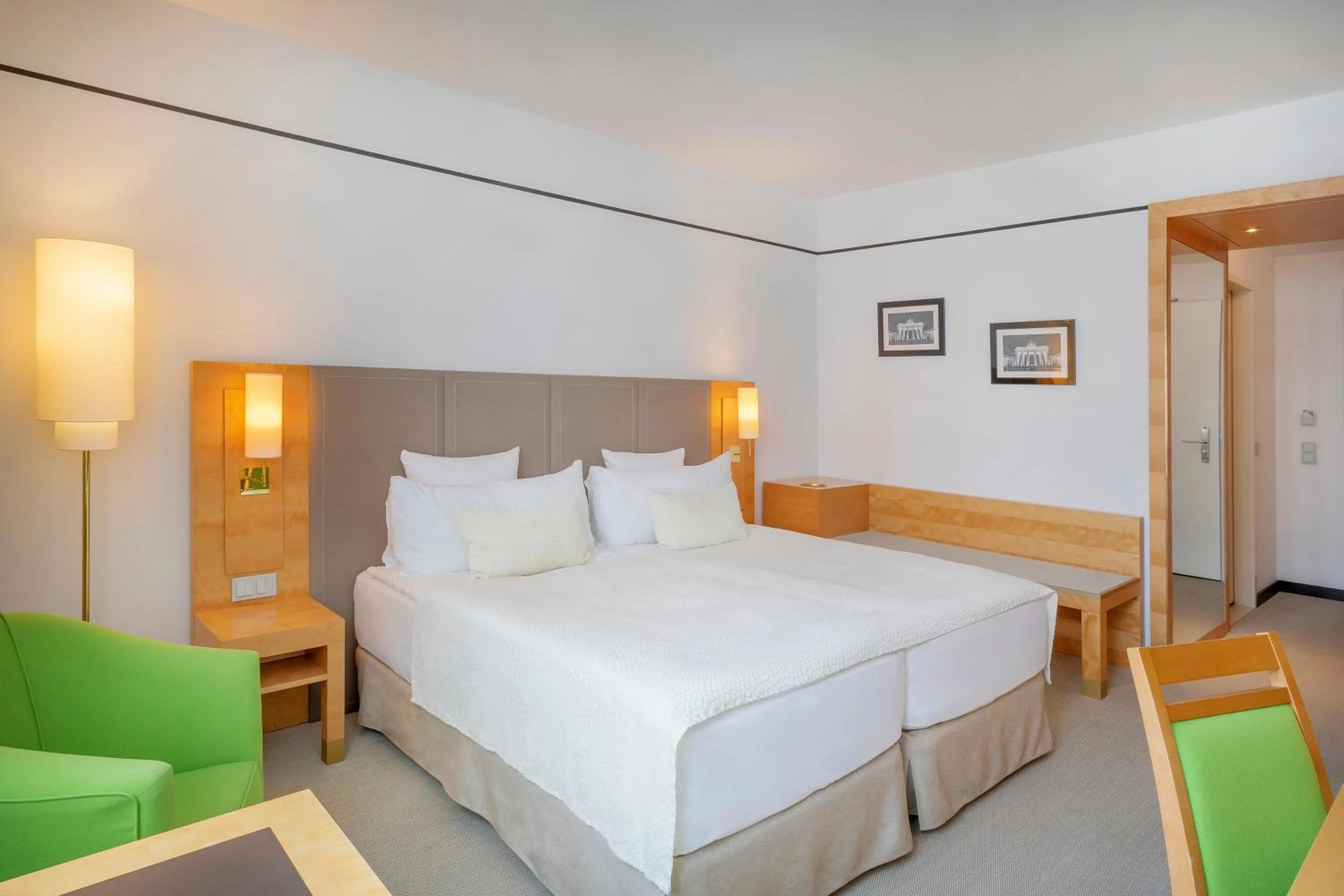 Bed in Meliá Berlin