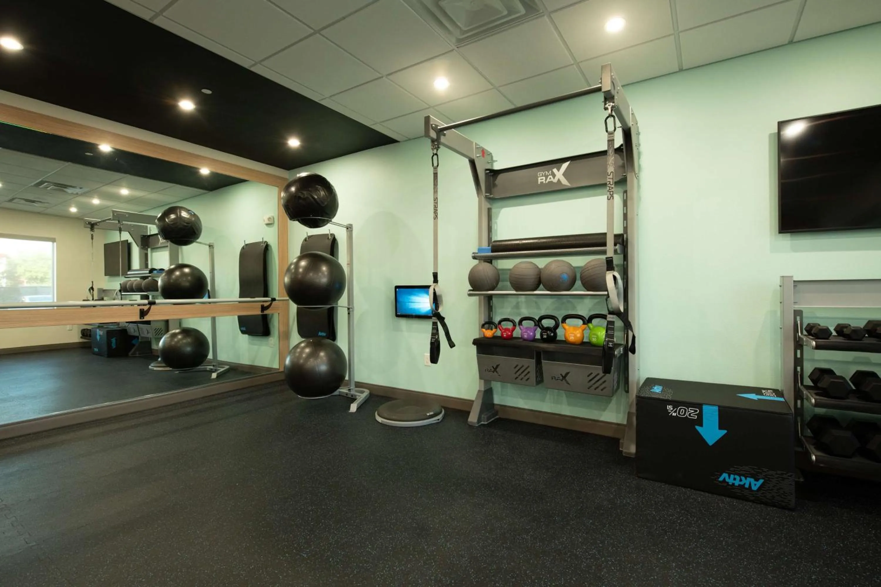 Fitness centre/facilities in Tru By Hilton The Colony