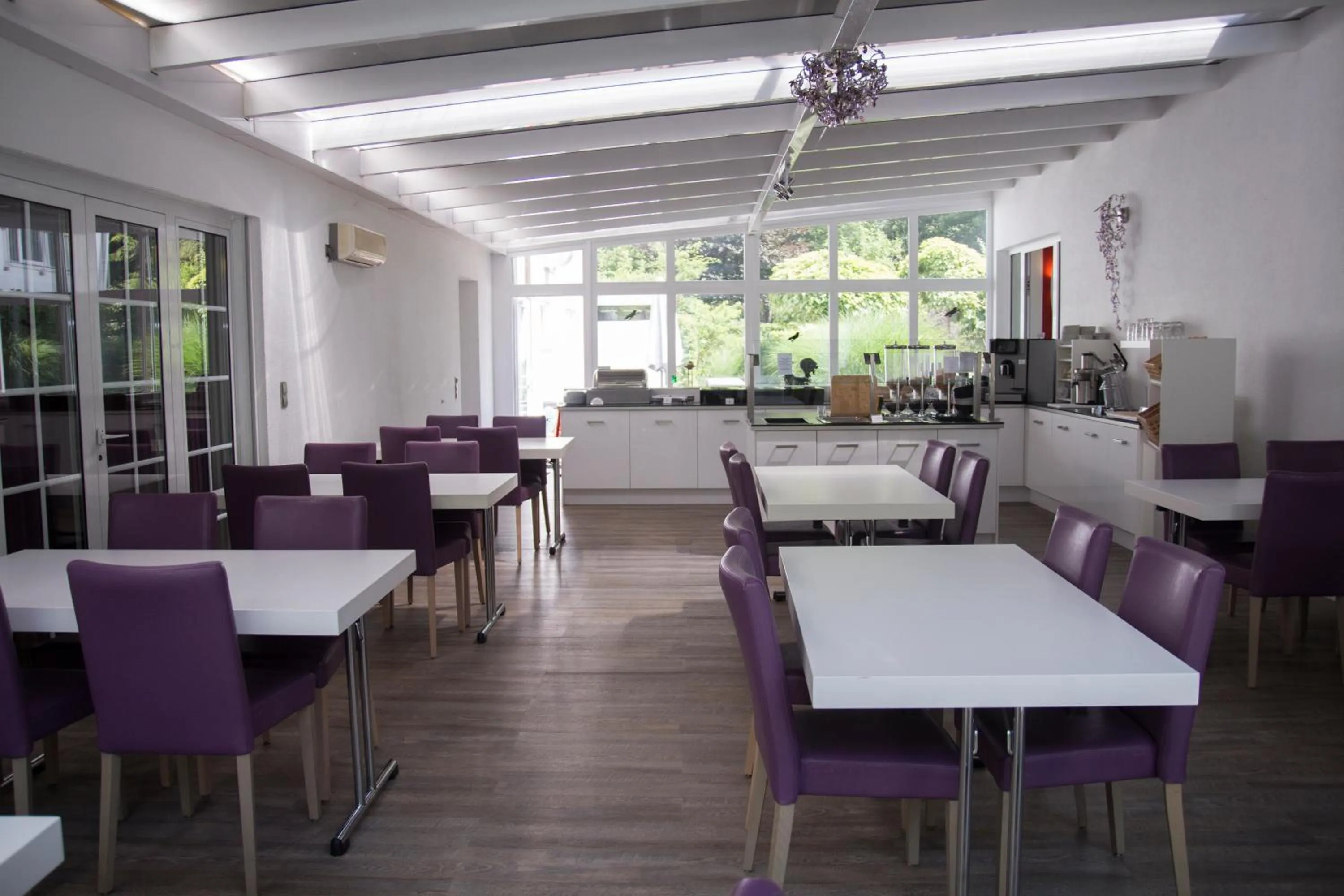 Restaurant/Places to Eat in Waldidyll Rabenhorst