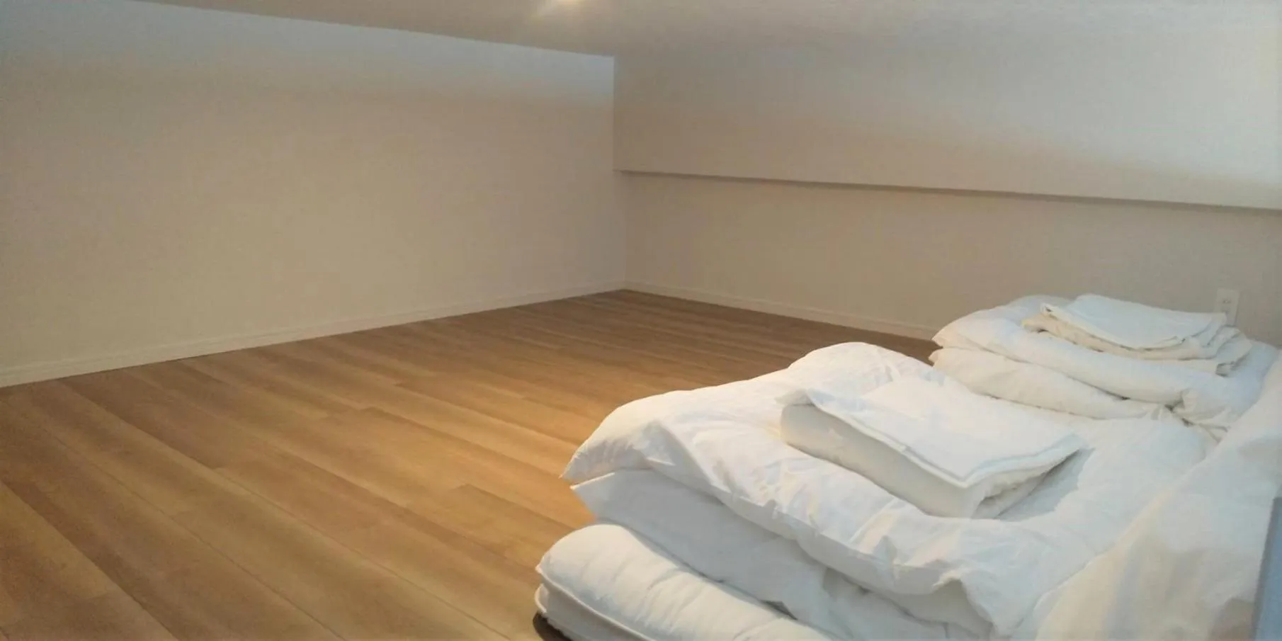 Bed in Hotel Tomas Asahibashi Station