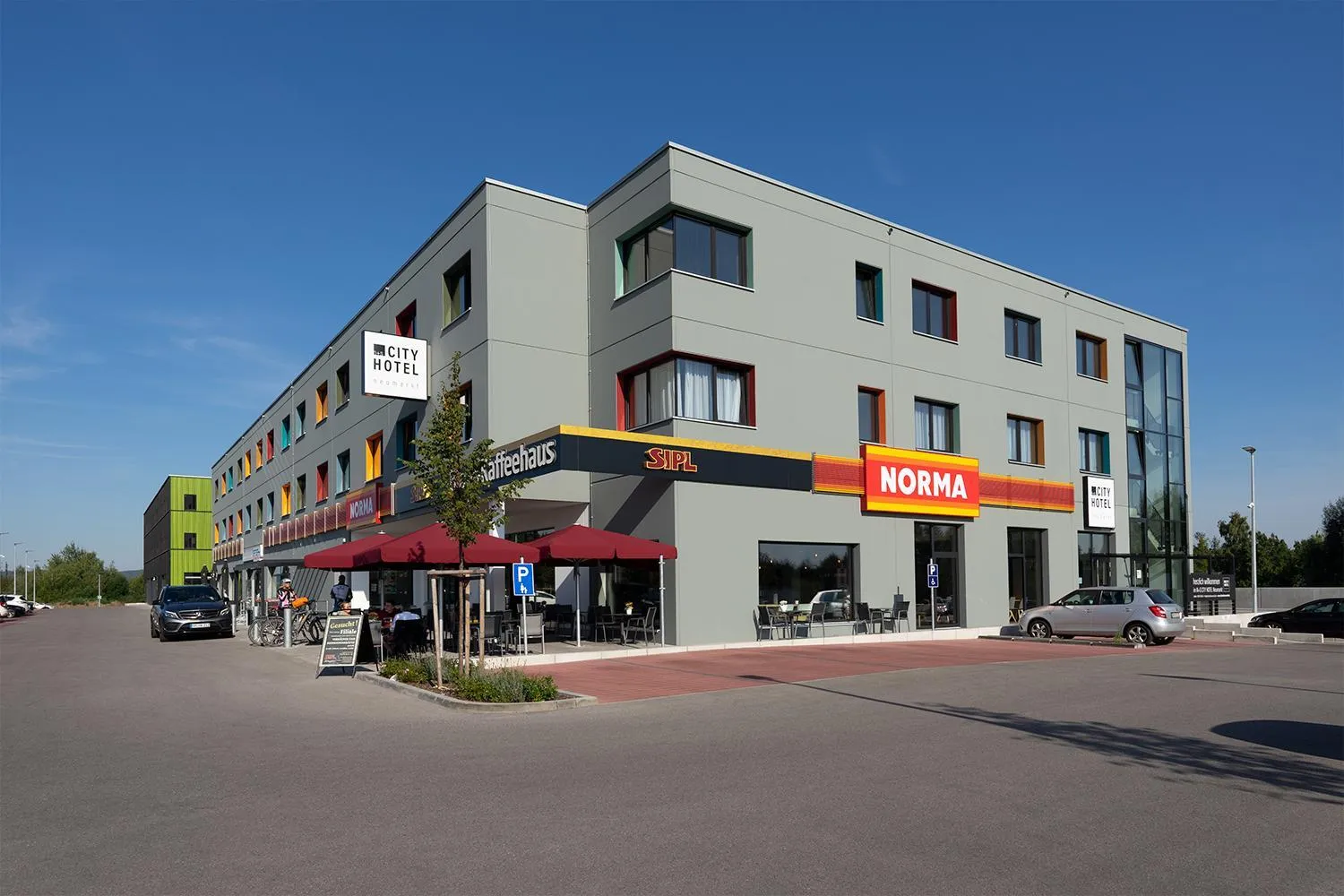 Property building in N+S City Hotel Neumarkt