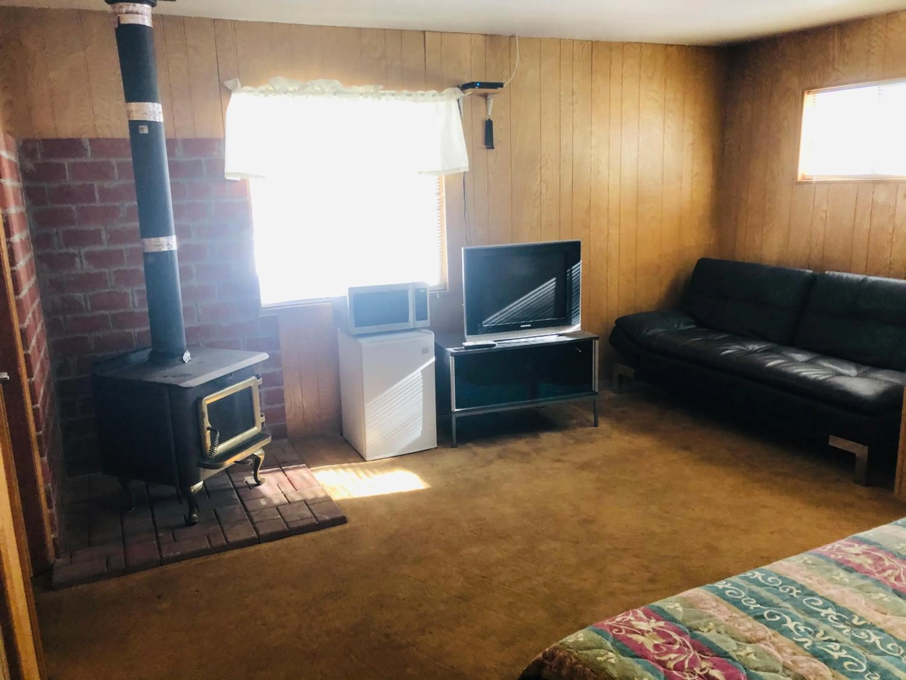 Mountain View Cabins