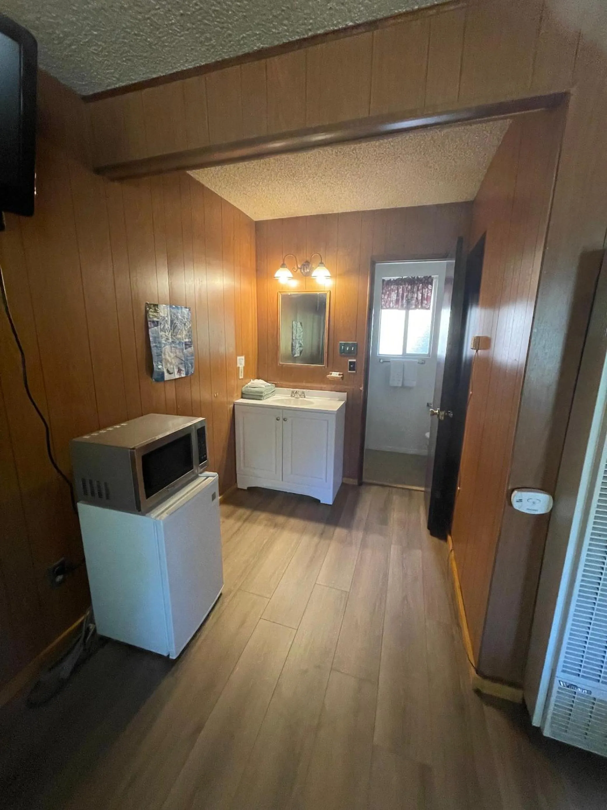 minibar in Mountain View Cabins