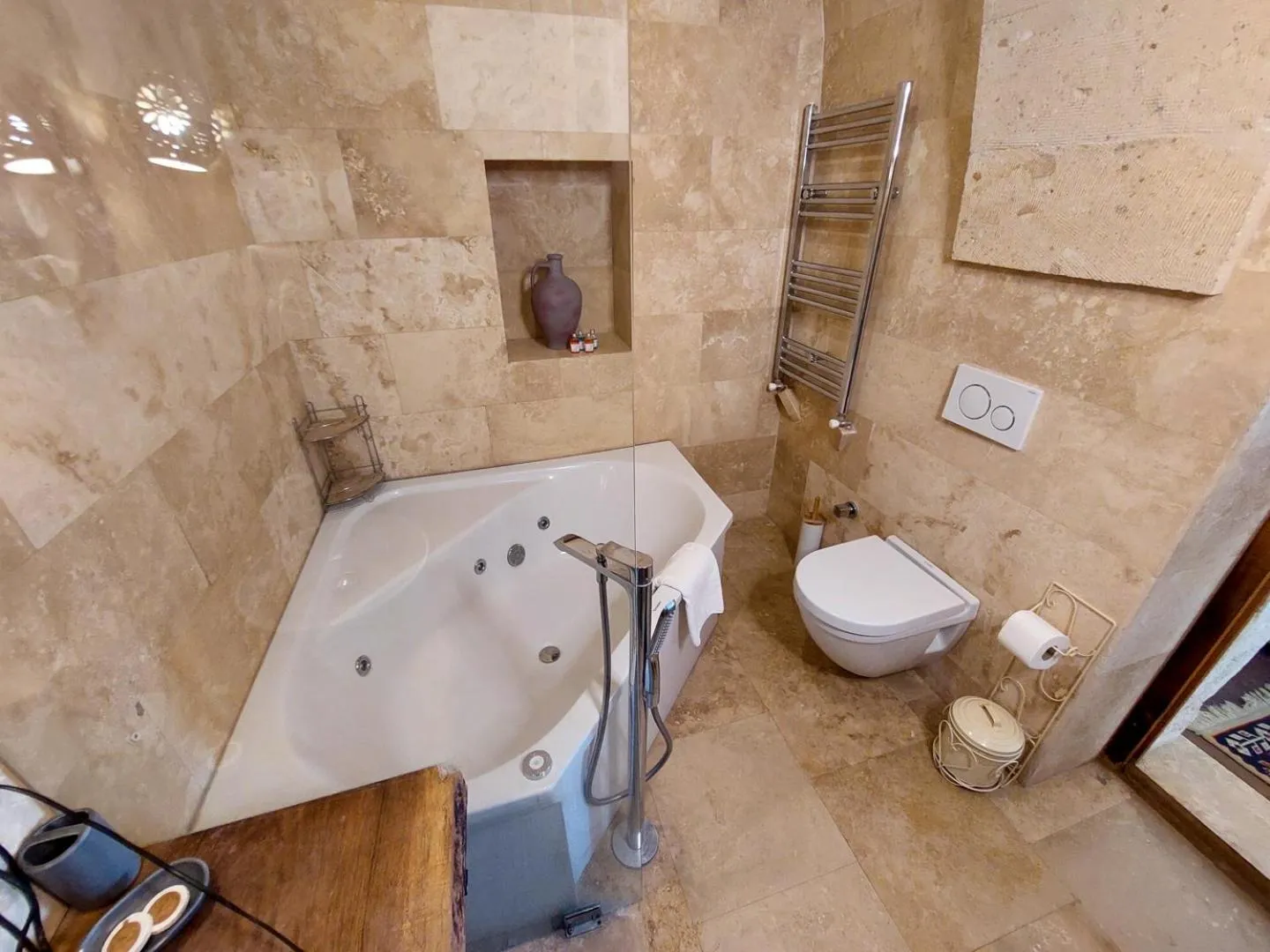 Shower in Pigeon Hotel Cappadocia