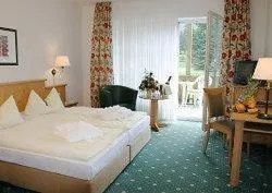 Day, Bed in Hotel Zum Bären