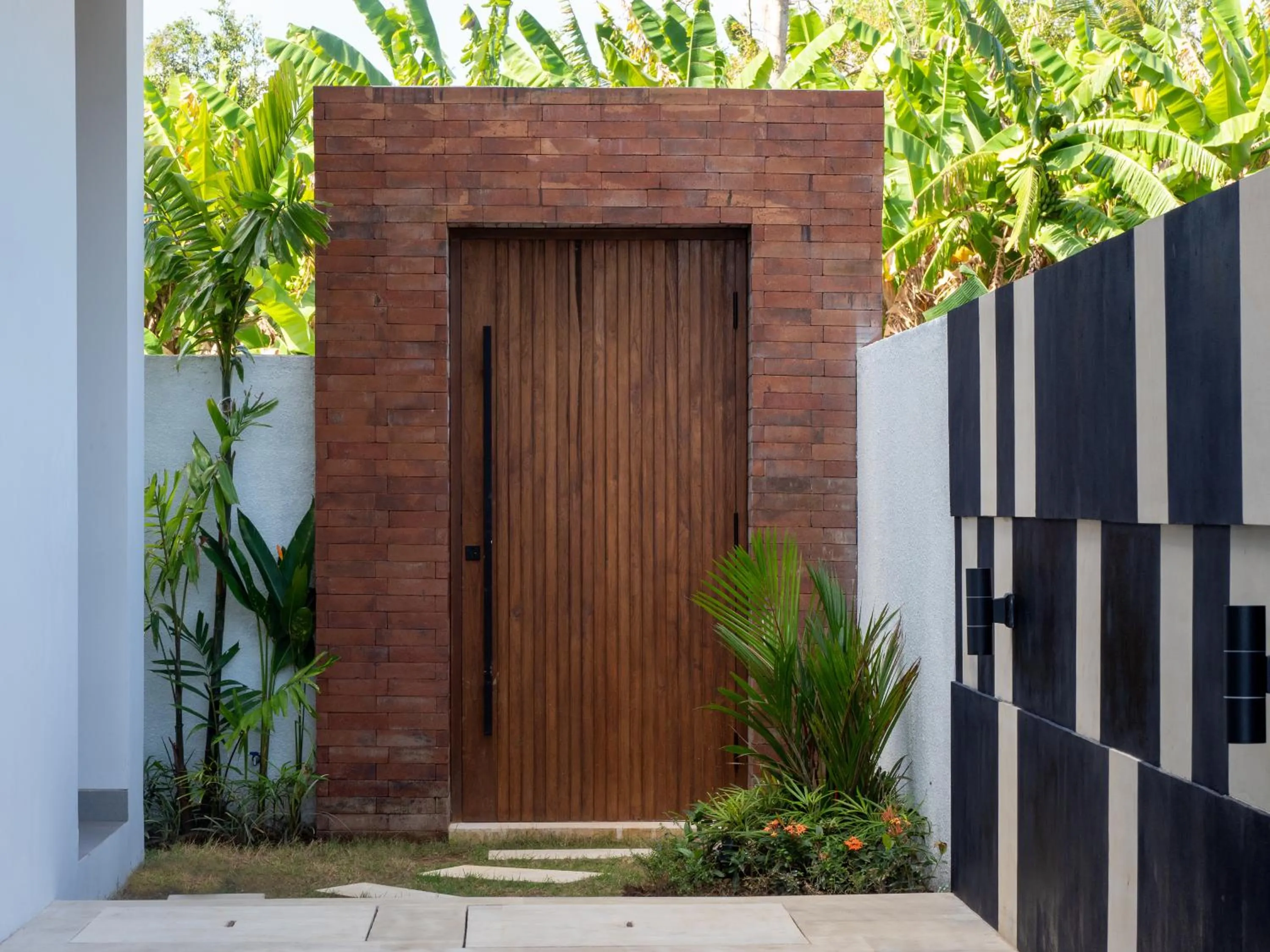 Facade/entrance in The Tempekan Heritage