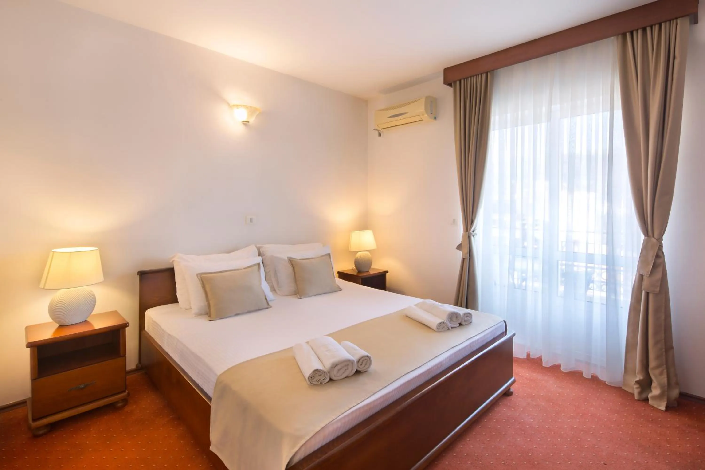 Bed in Villa Ljubanovic