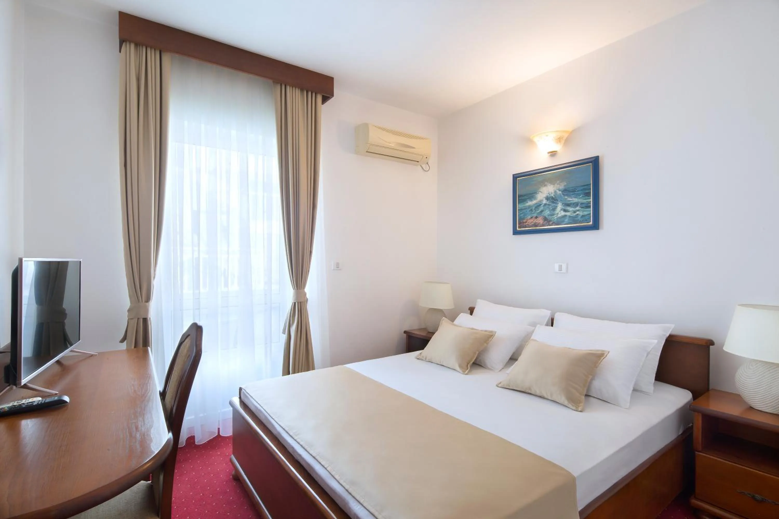 Bed in Villa Ljubanovic