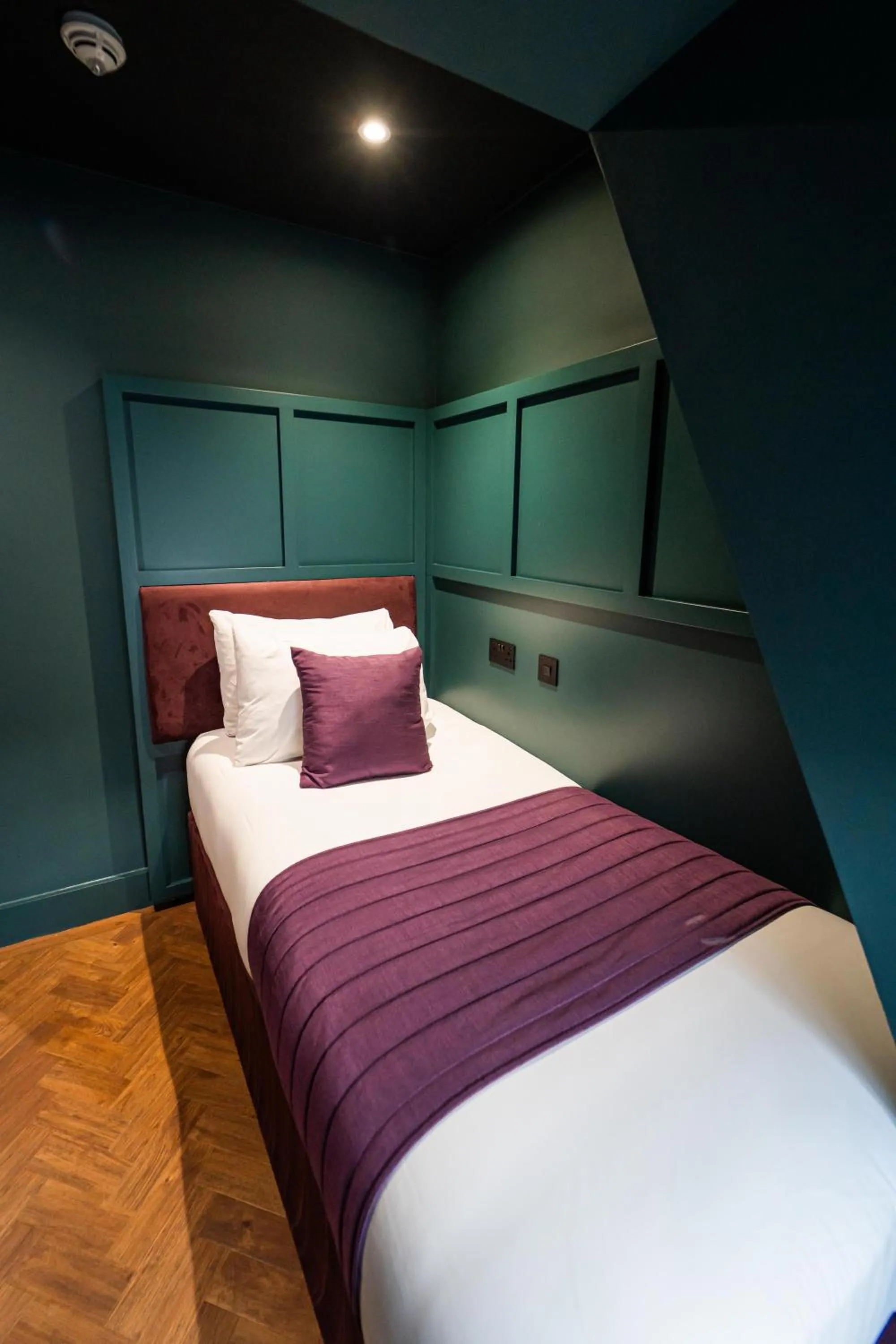 Bed in Duke Street Boutique Hotel