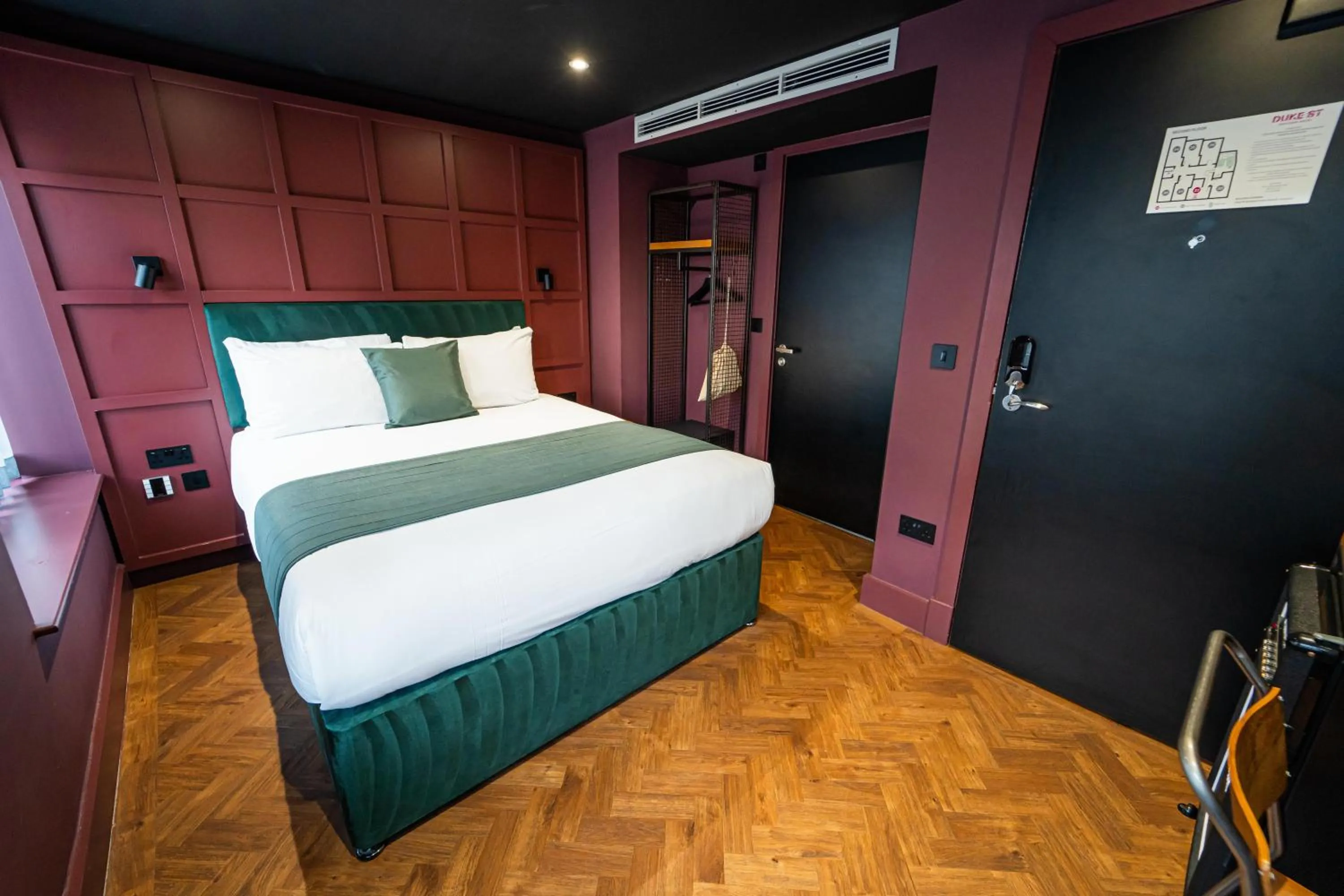 Bed in Duke Street Boutique Hotel